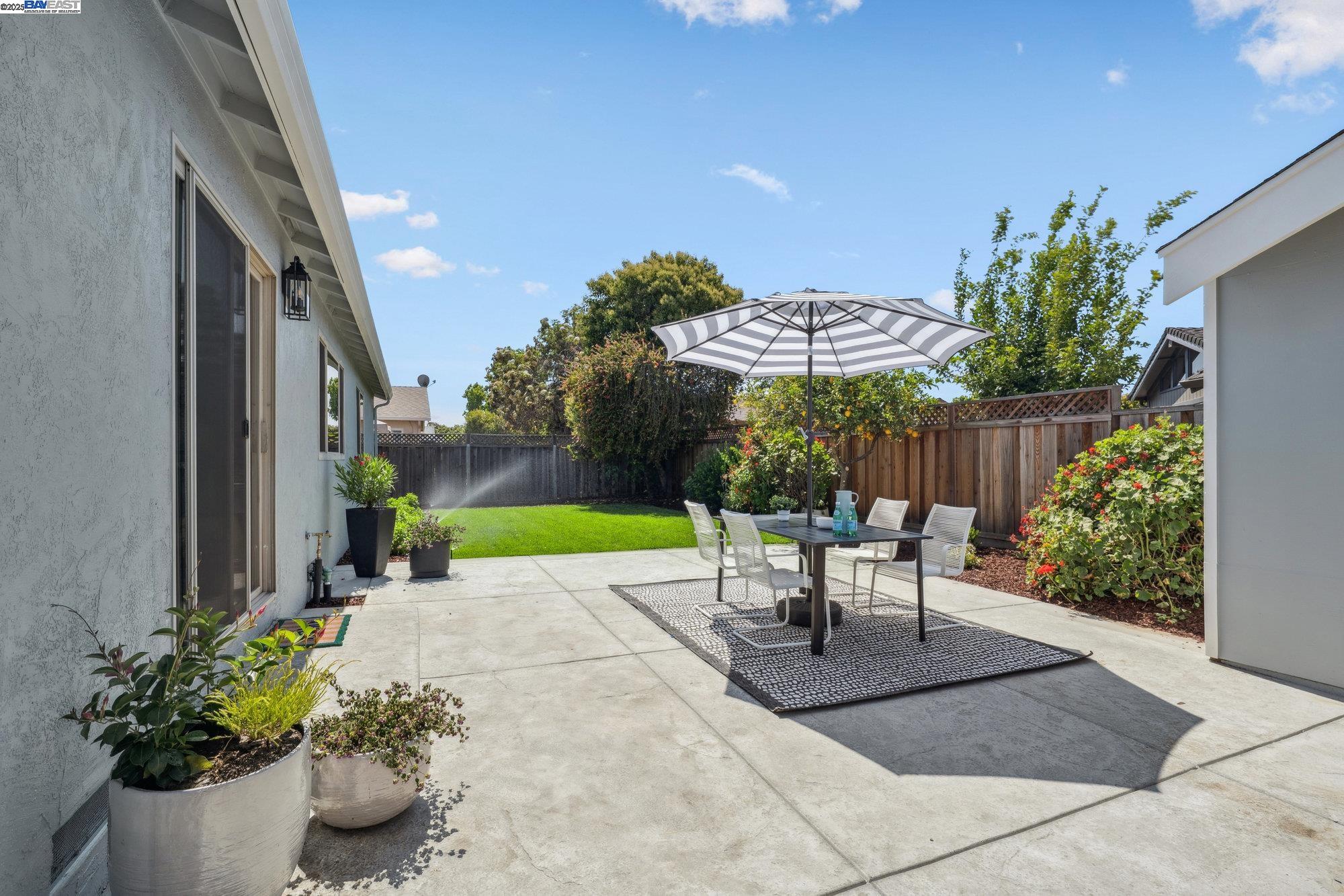 Newly remodeled throughout with high end finishes!