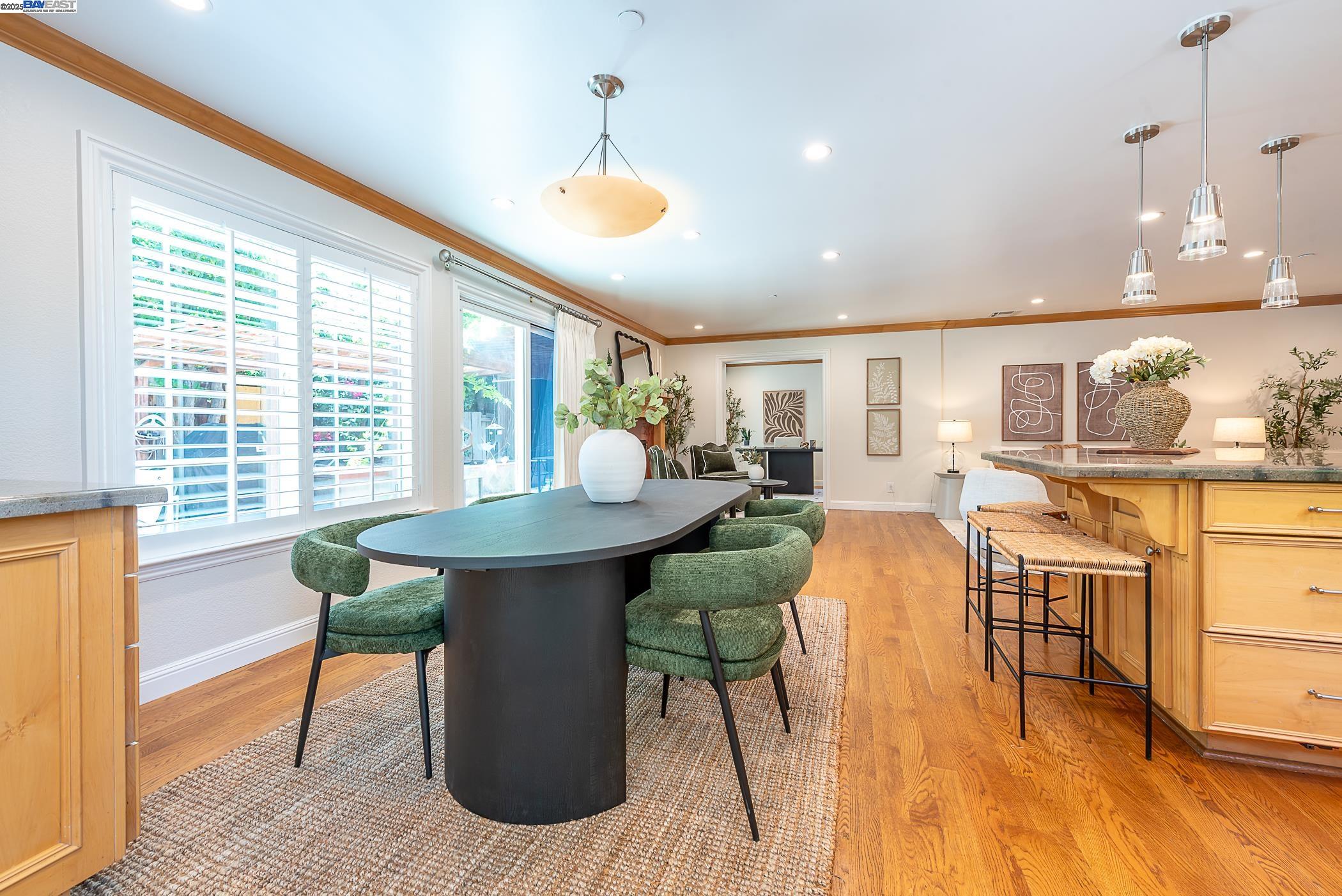 Custom Ponderosa home with  3 car garage - Pioneer Elementary School!