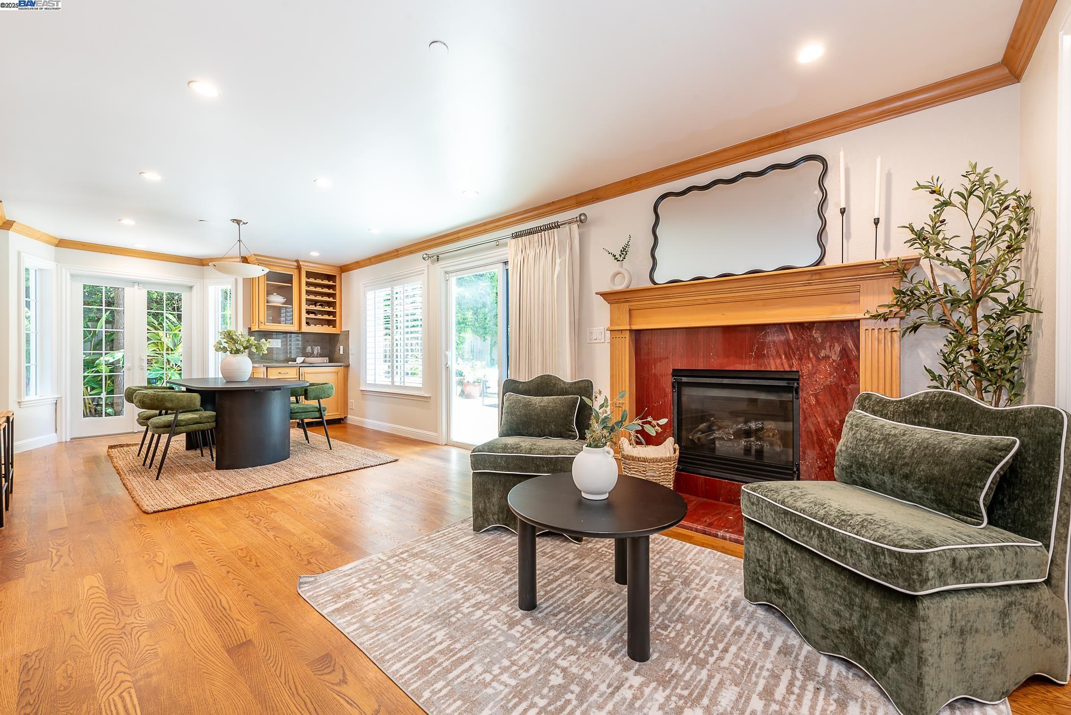 Custom Ponderosa home with  3 car garage - Pioneer Elementary School!