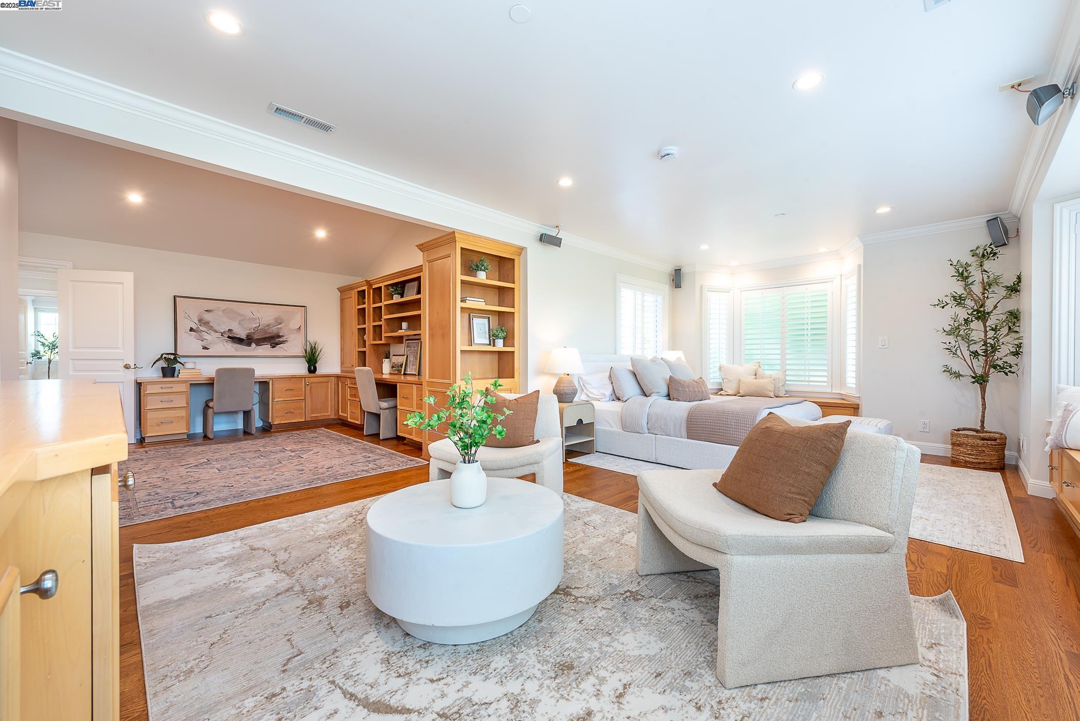 Custom Ponderosa home with  3 car garage - Pioneer Elementary School!