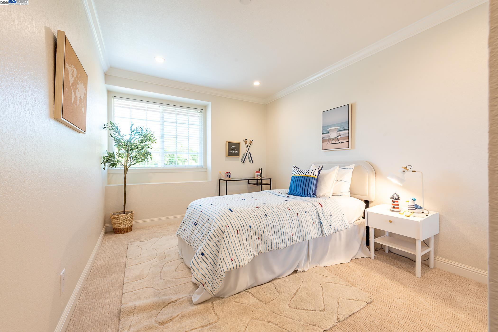 Custom Ponderosa home with  3 car garage - Pioneer Elementary School!