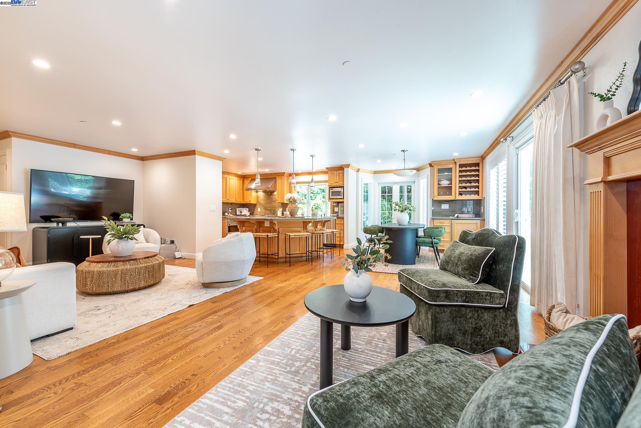 Custom Ponderosa home with  3 car garage - Pioneer Elementary School!
