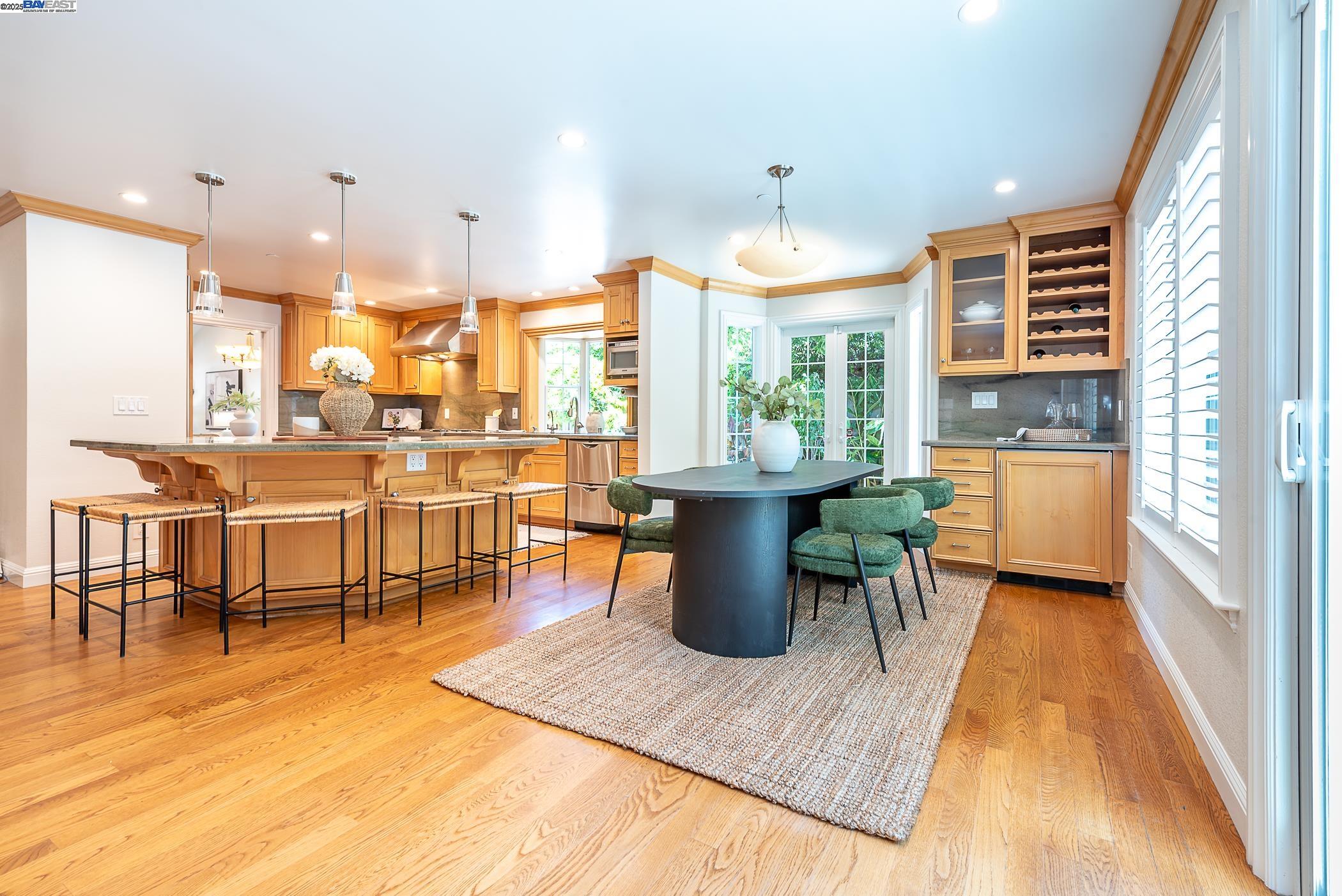 Custom Ponderosa home with  3 car garage - Pioneer Elementary School!