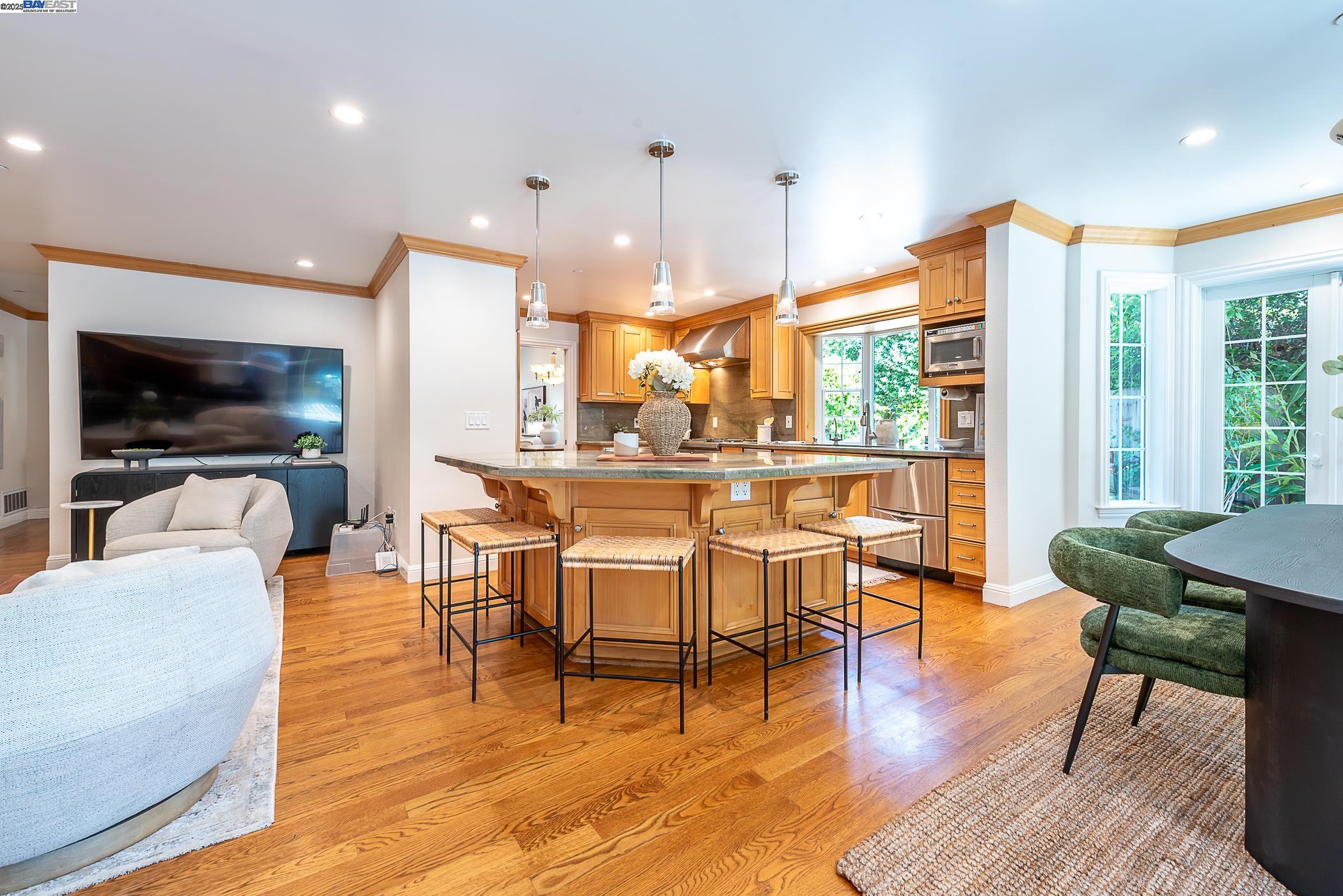 Custom Ponderosa home with  3 car garage - Pioneer Elementary School!