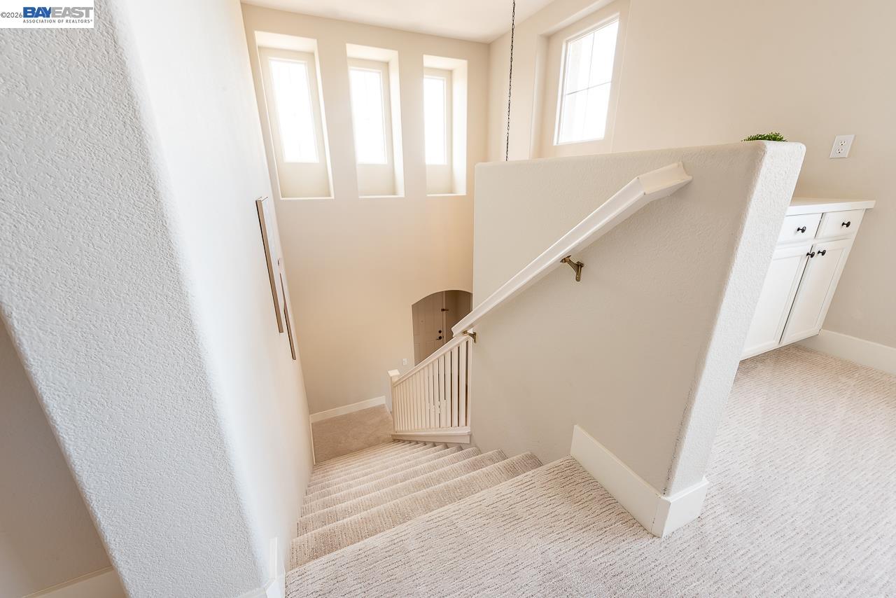 2700 Spindrift Ct