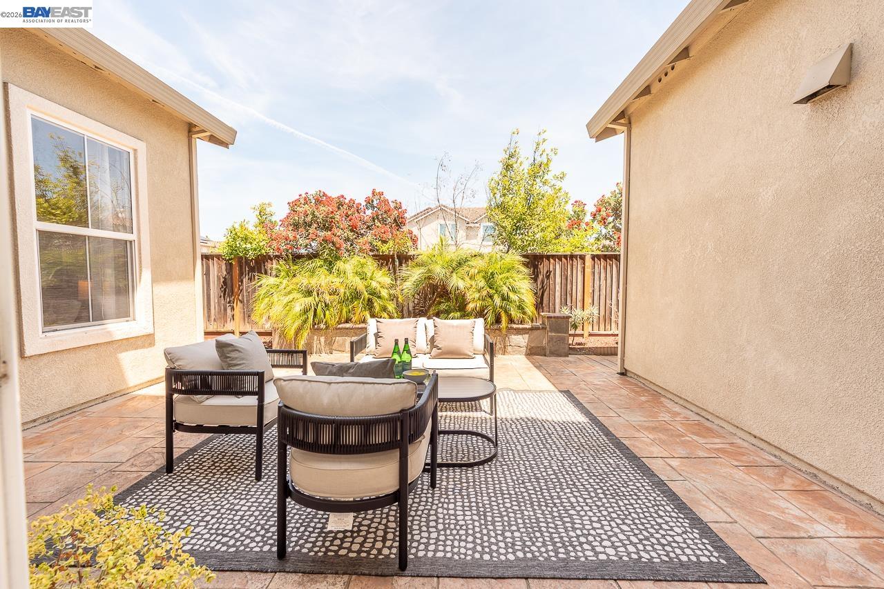 2700 Spindrift Ct