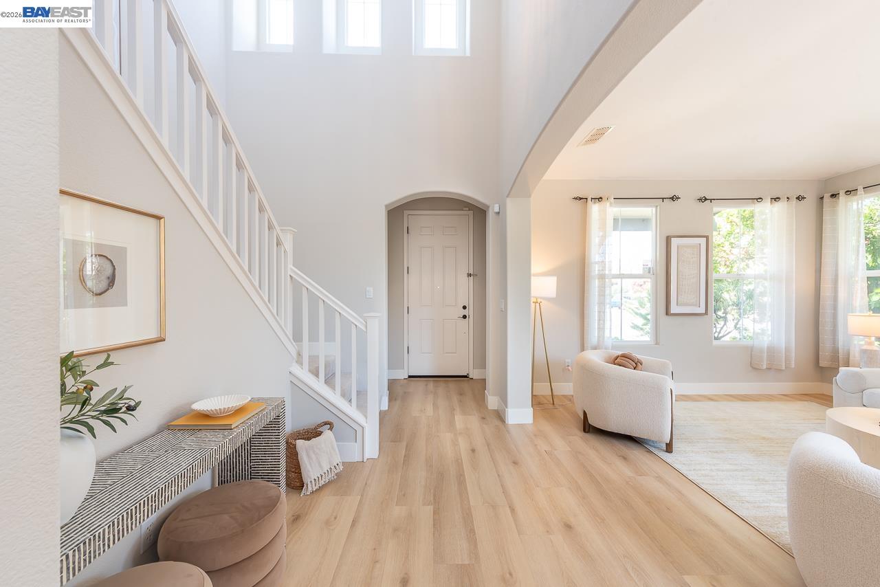 2700 Spindrift Ct