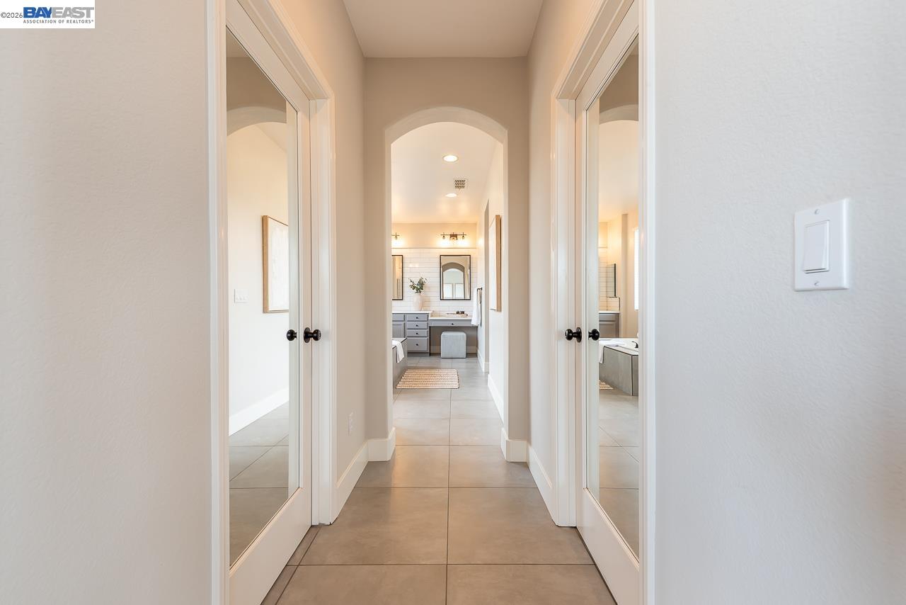 2700 Spindrift Ct