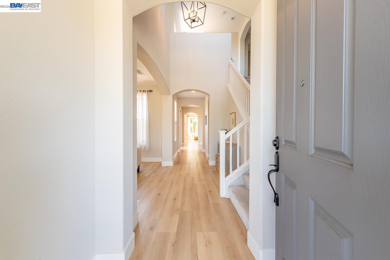 2700 Spindrift Ct