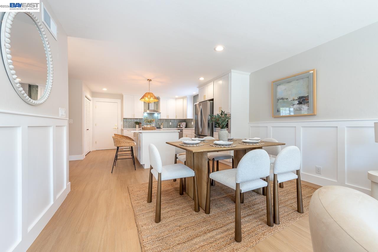 4339 Queensboro Way