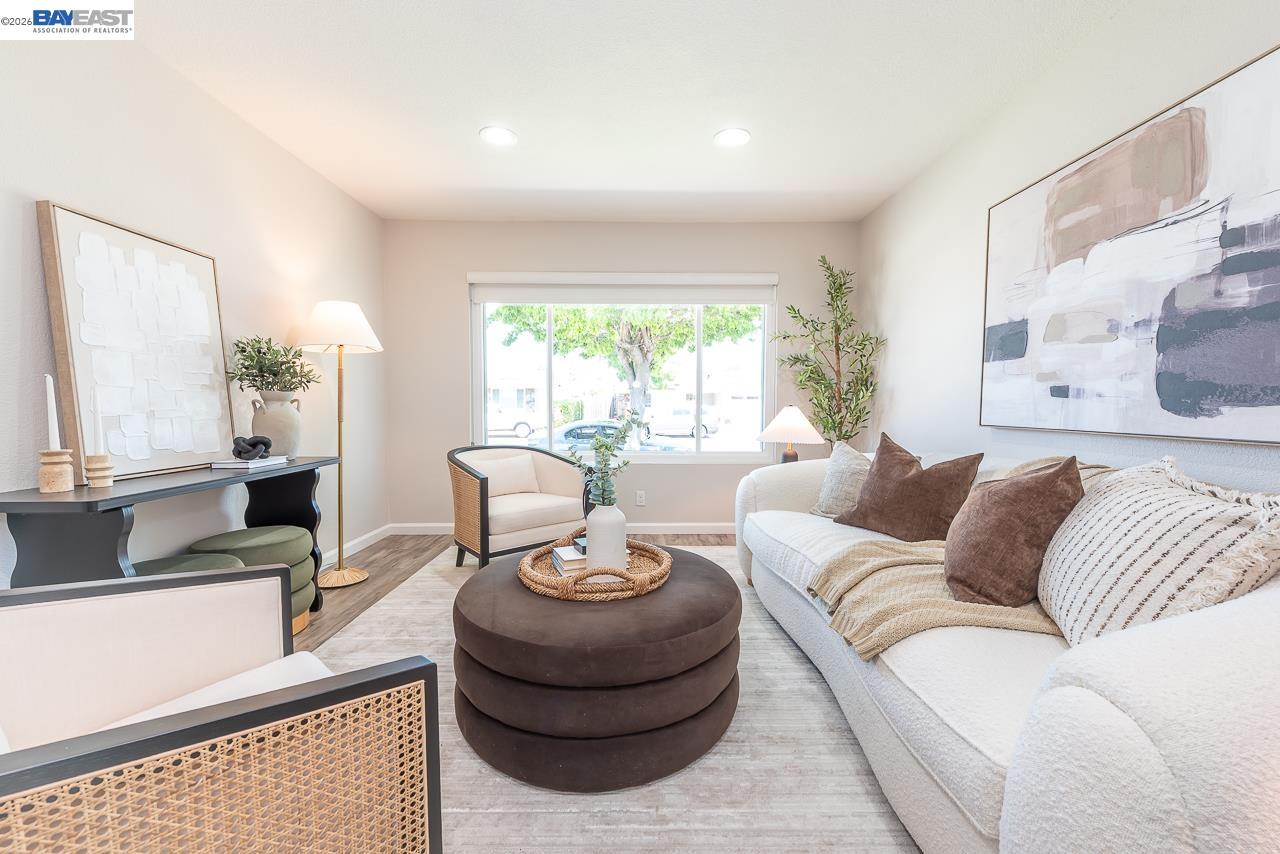 32432 Deborah Dr