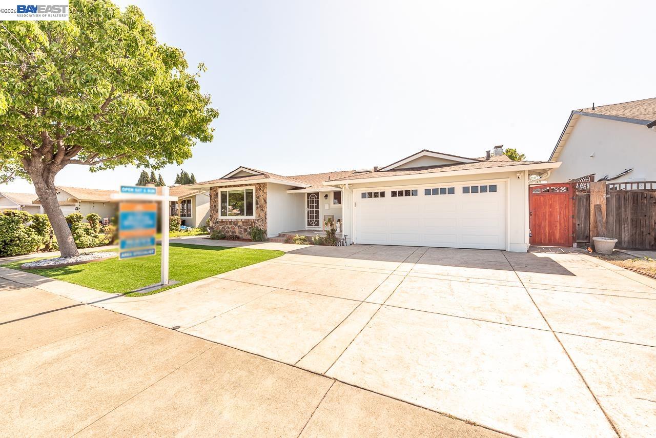 32432 Deborah Dr