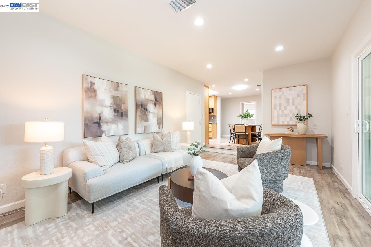 32432 Deborah Dr