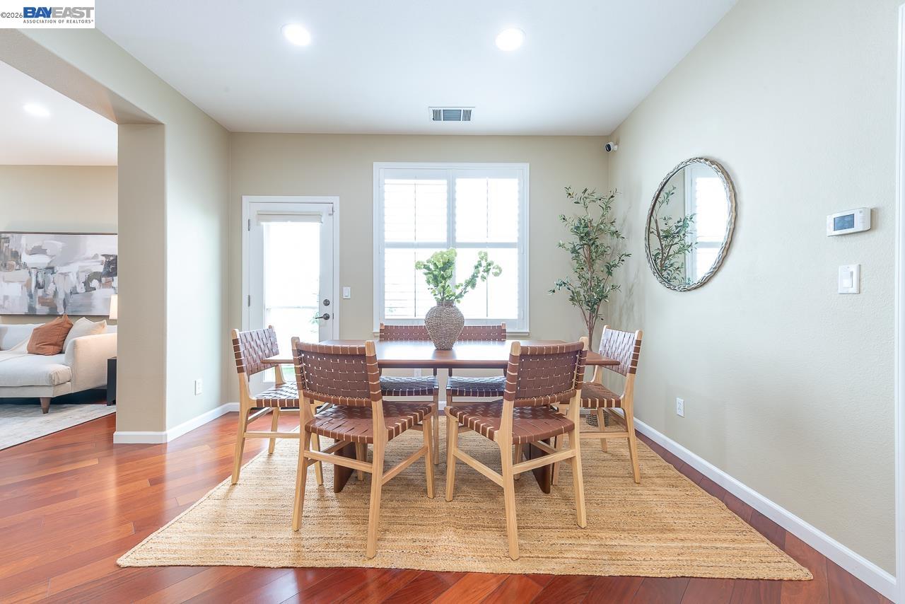 2527 Coldstream Way