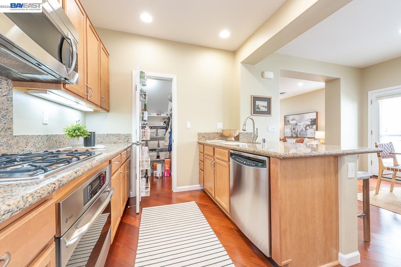 2527 Coldstream Way