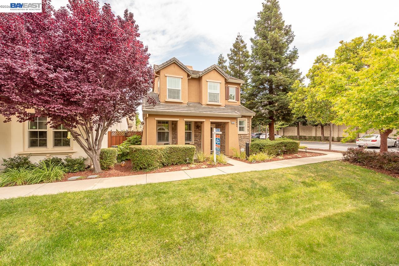 2527 Coldstream Way