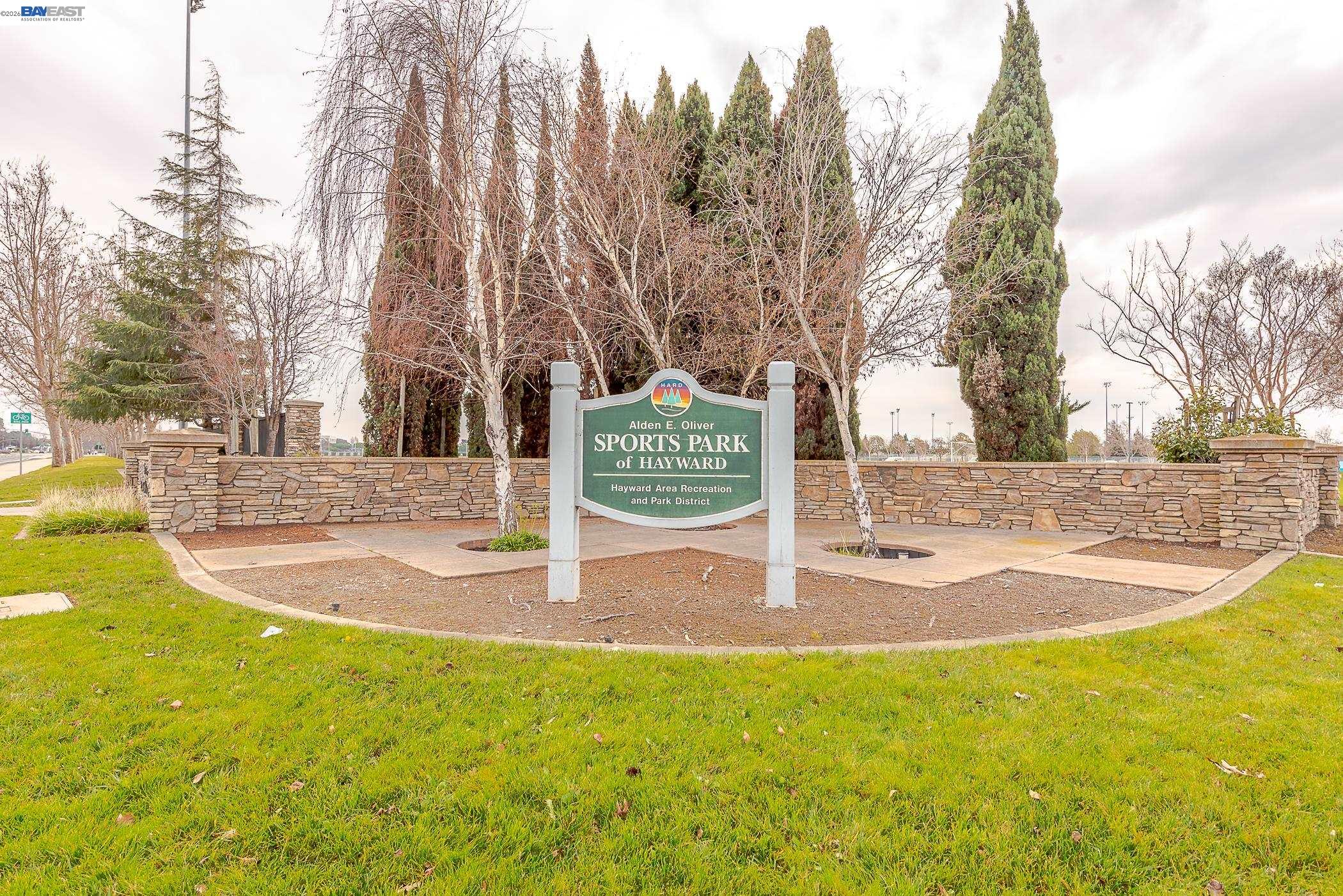 2527 Coldstream Way