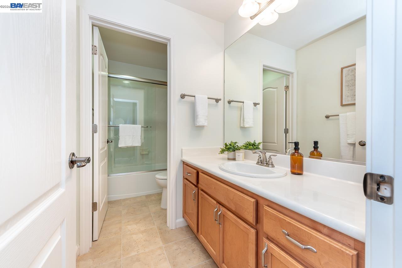 2527 Coldstream Way