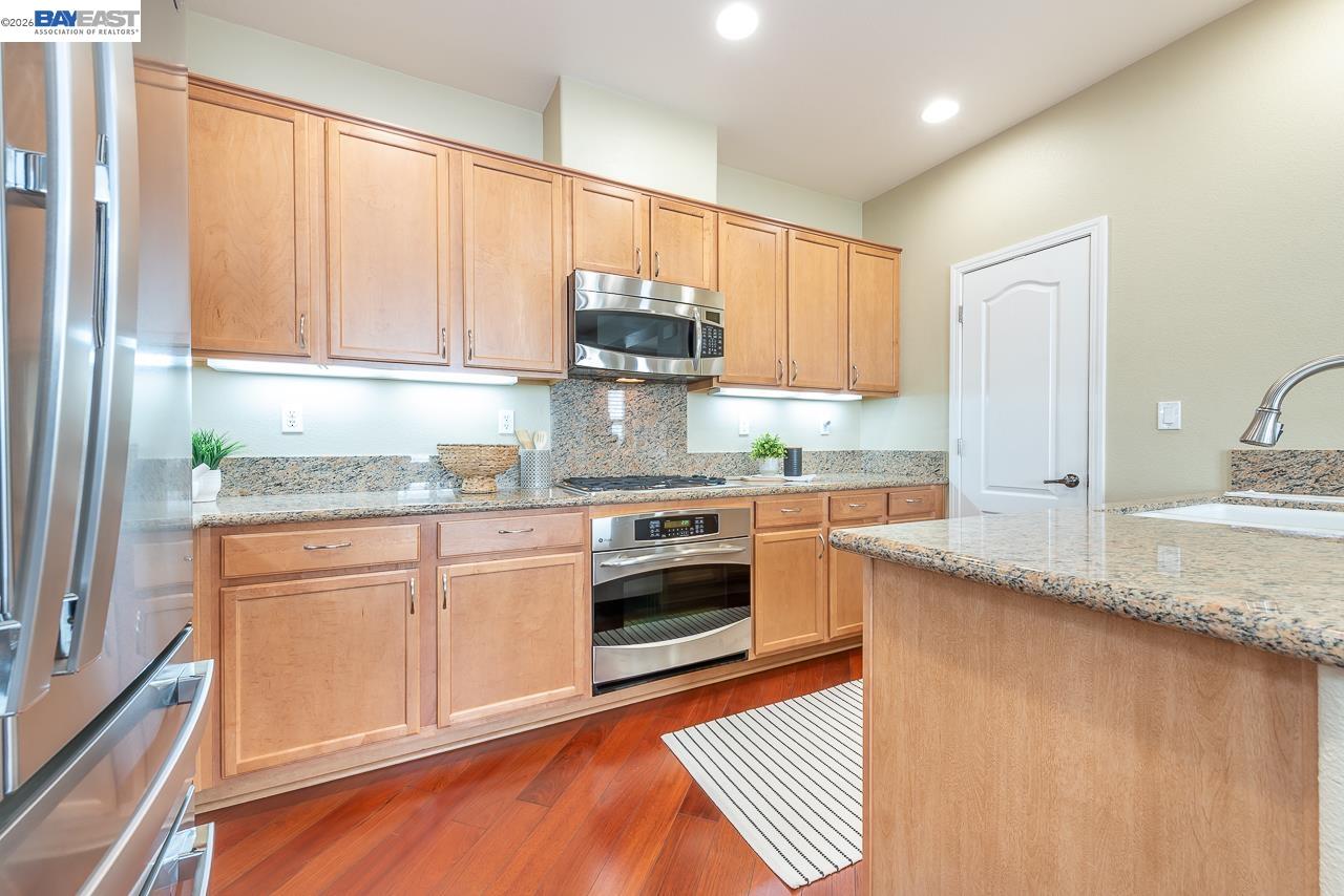 2527 Coldstream Way