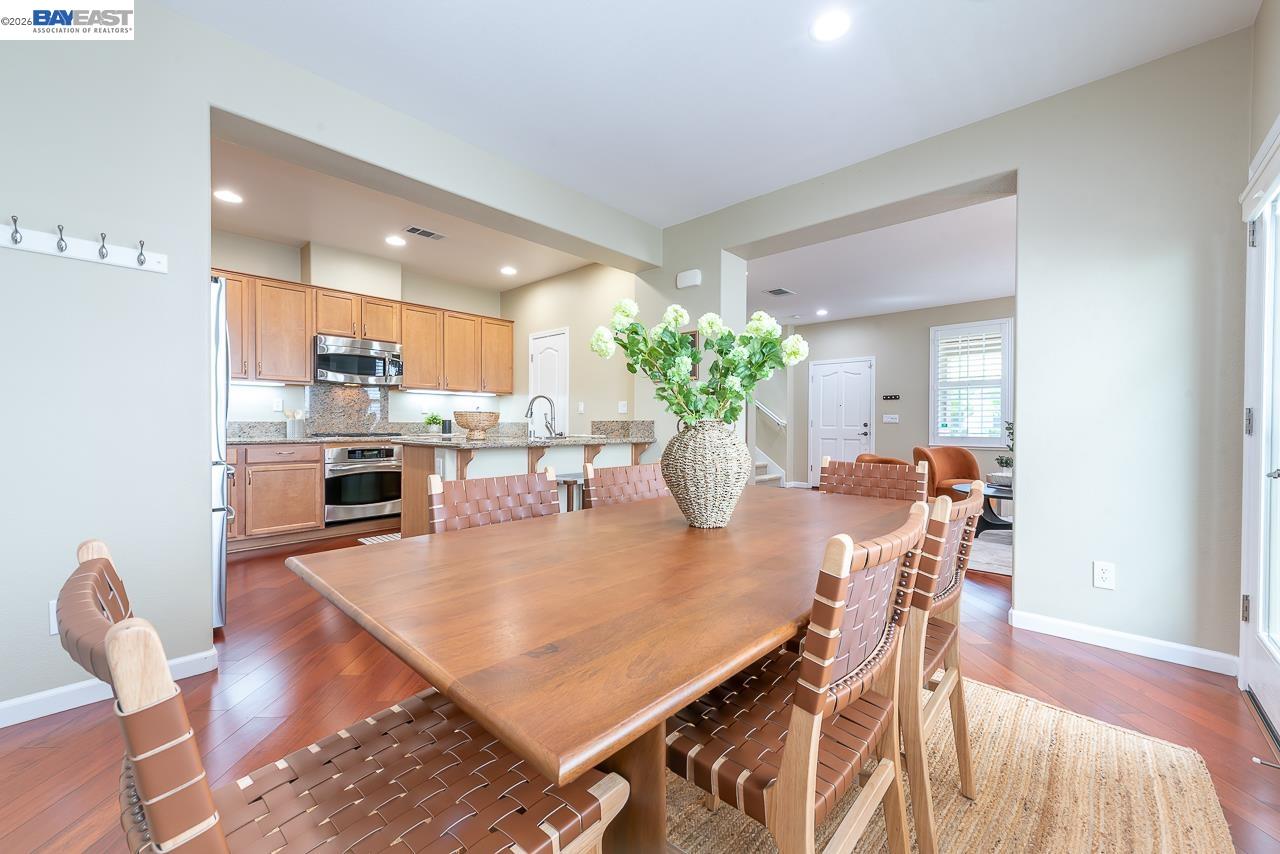 2527 Coldstream Way
