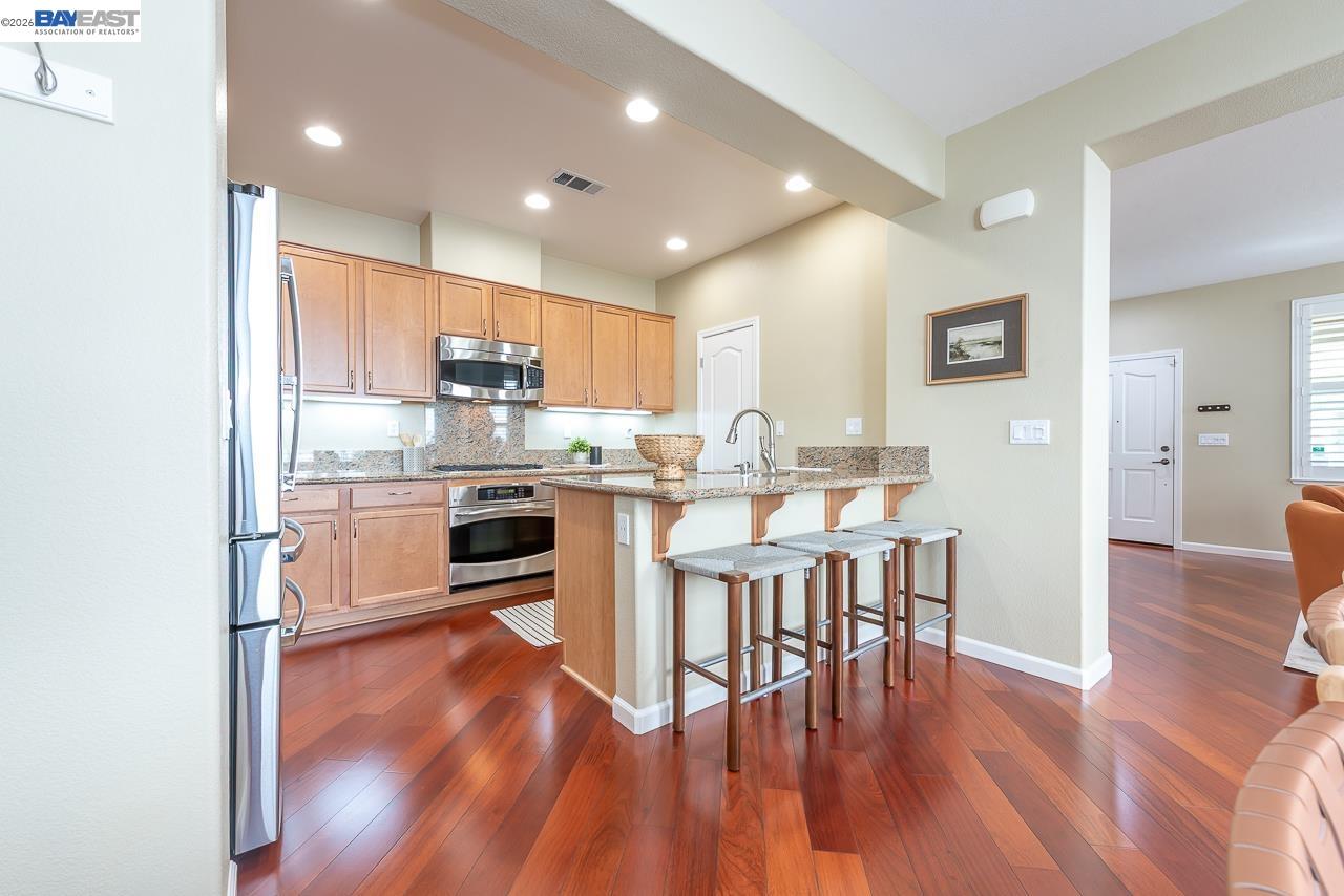 2527 Coldstream Way