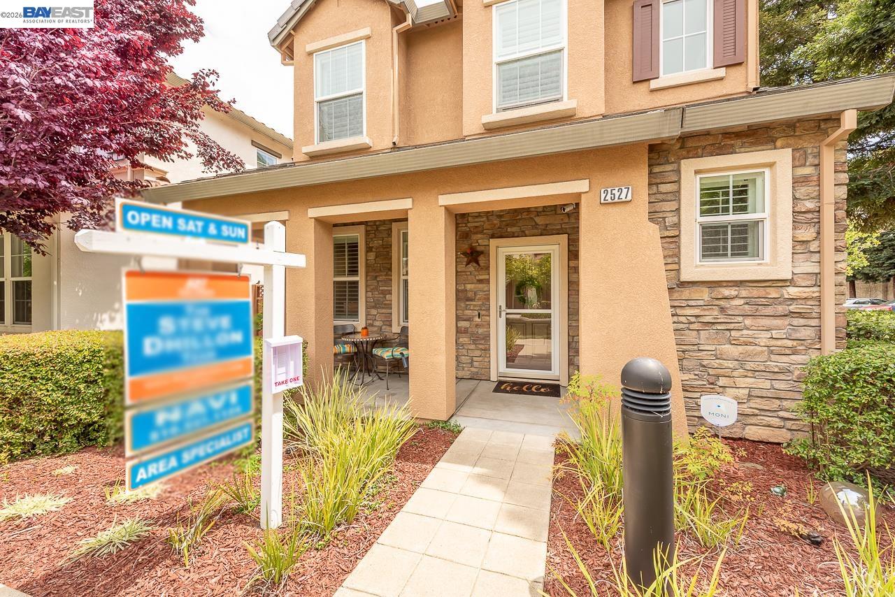 2527 Coldstream Way