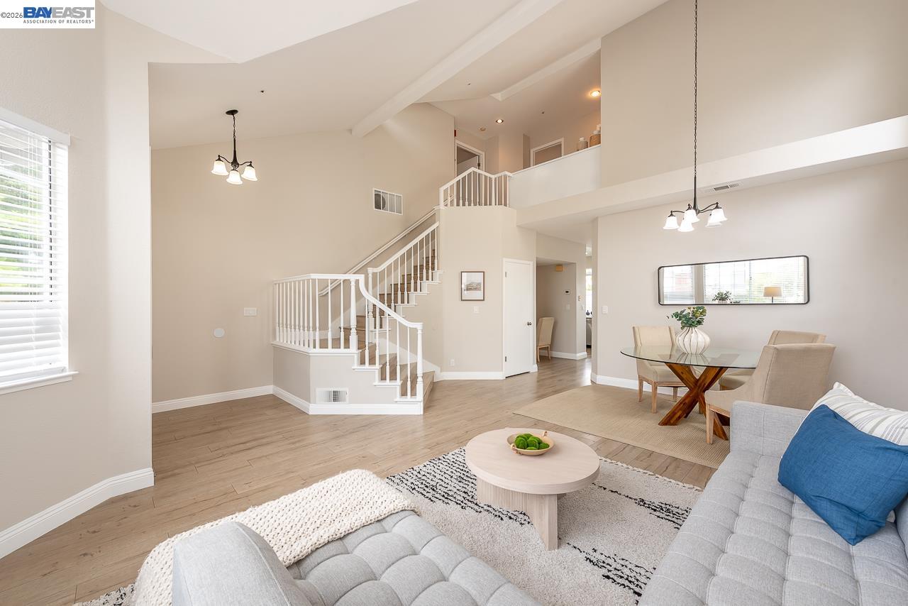 4780 Cabello St