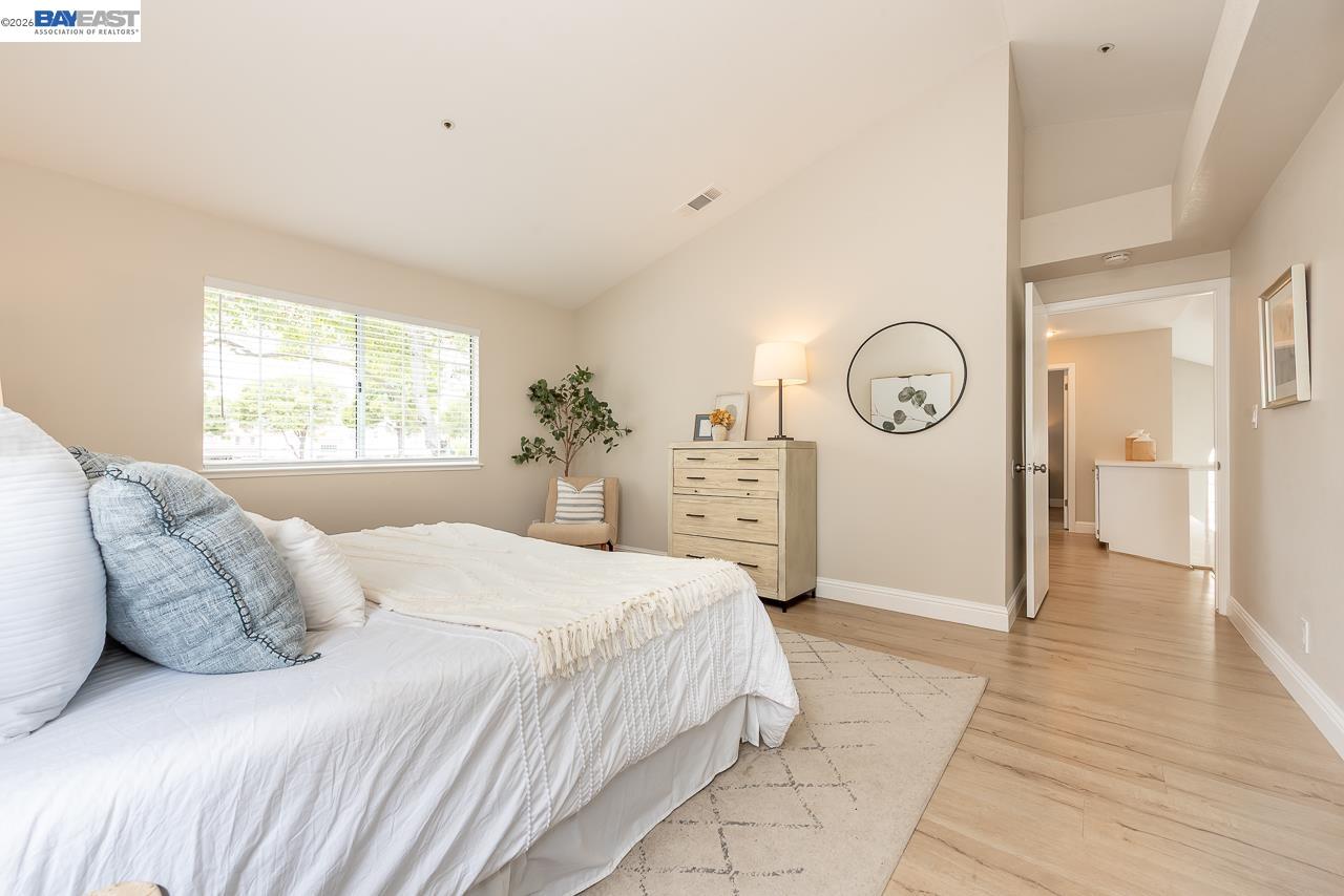 4780 Cabello St