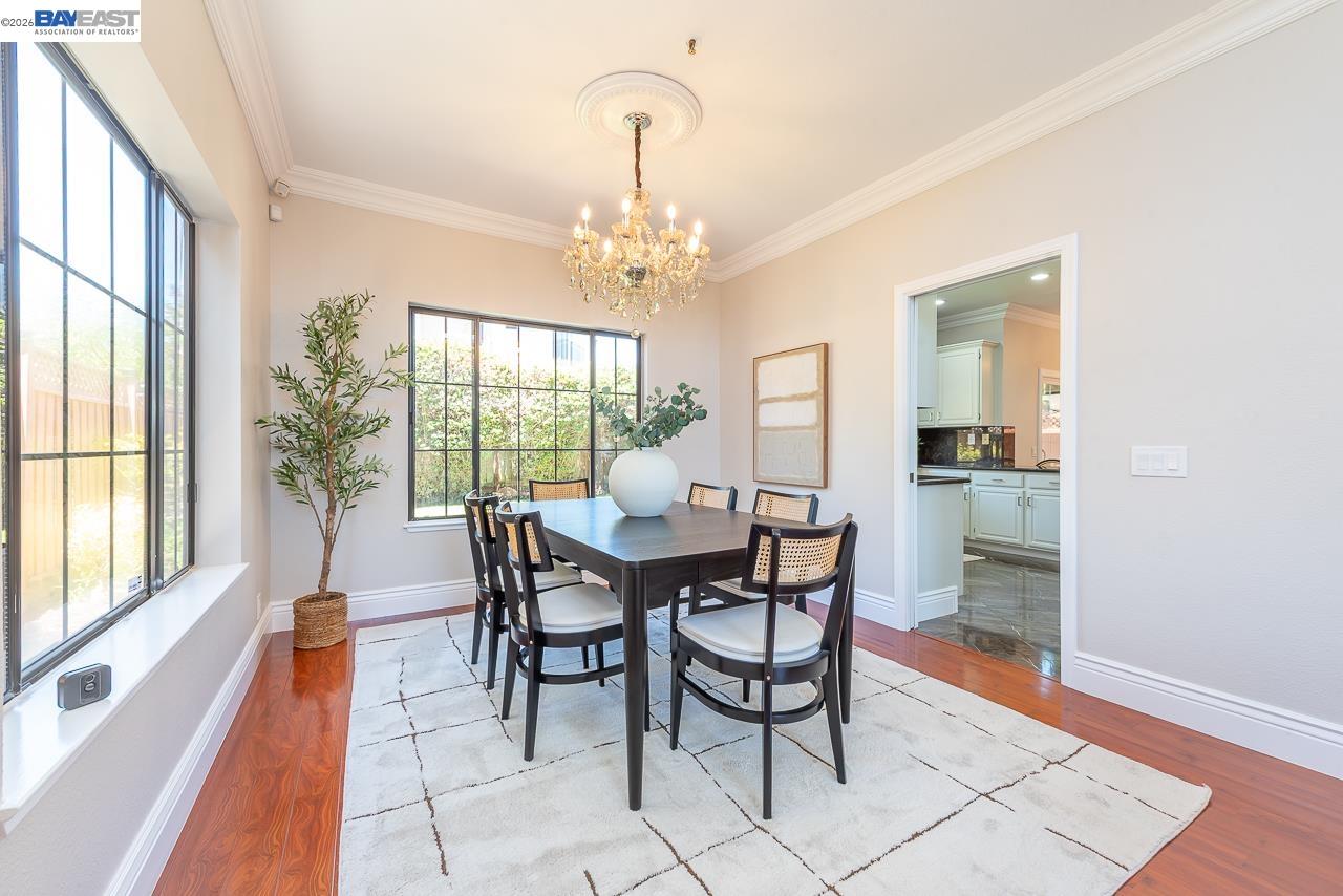 5125 Rose Way