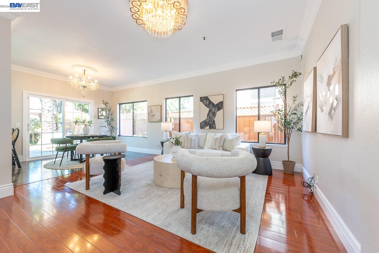 5125 Rose Way