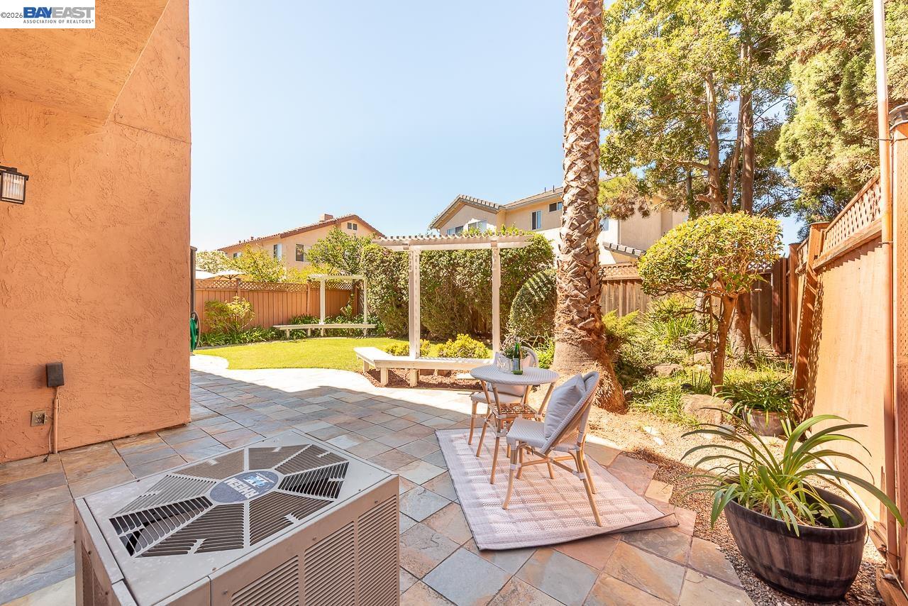 5125 Rose Way