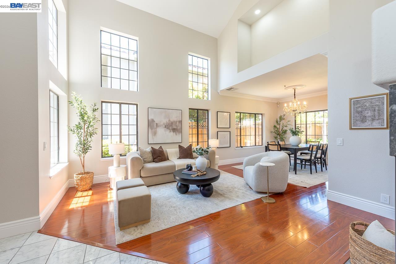 5125 Rose Way