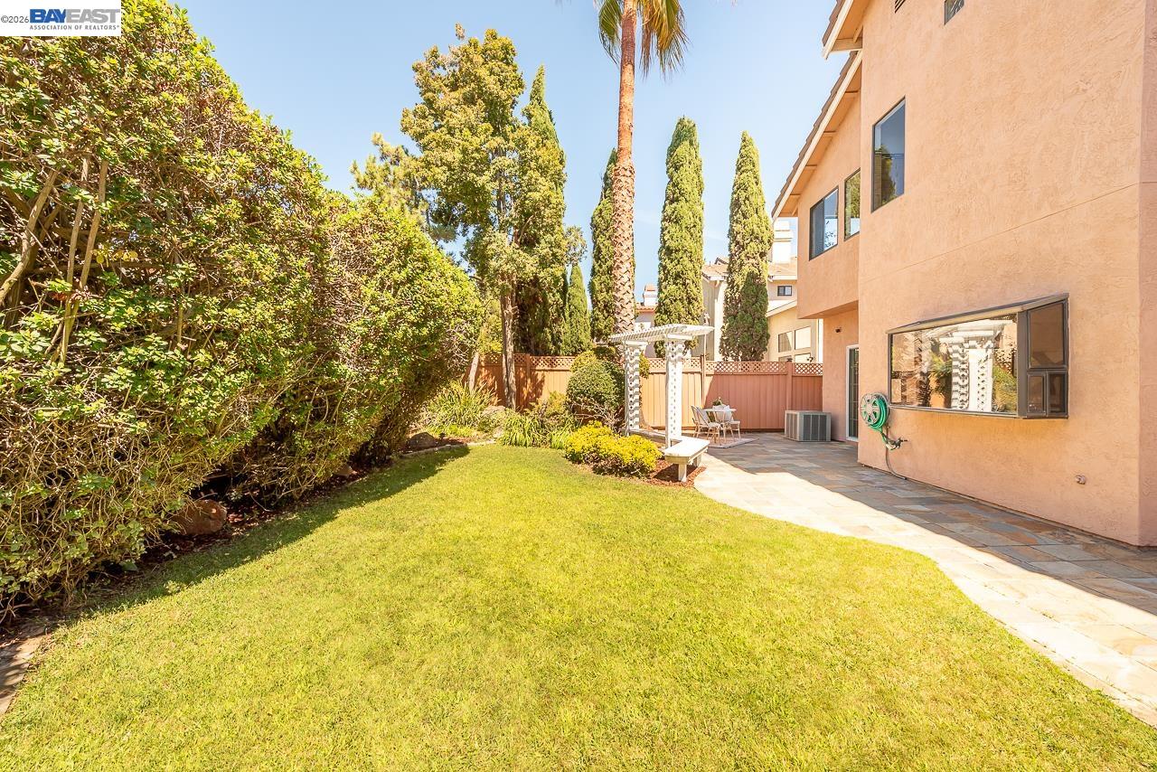 5125 Rose Way