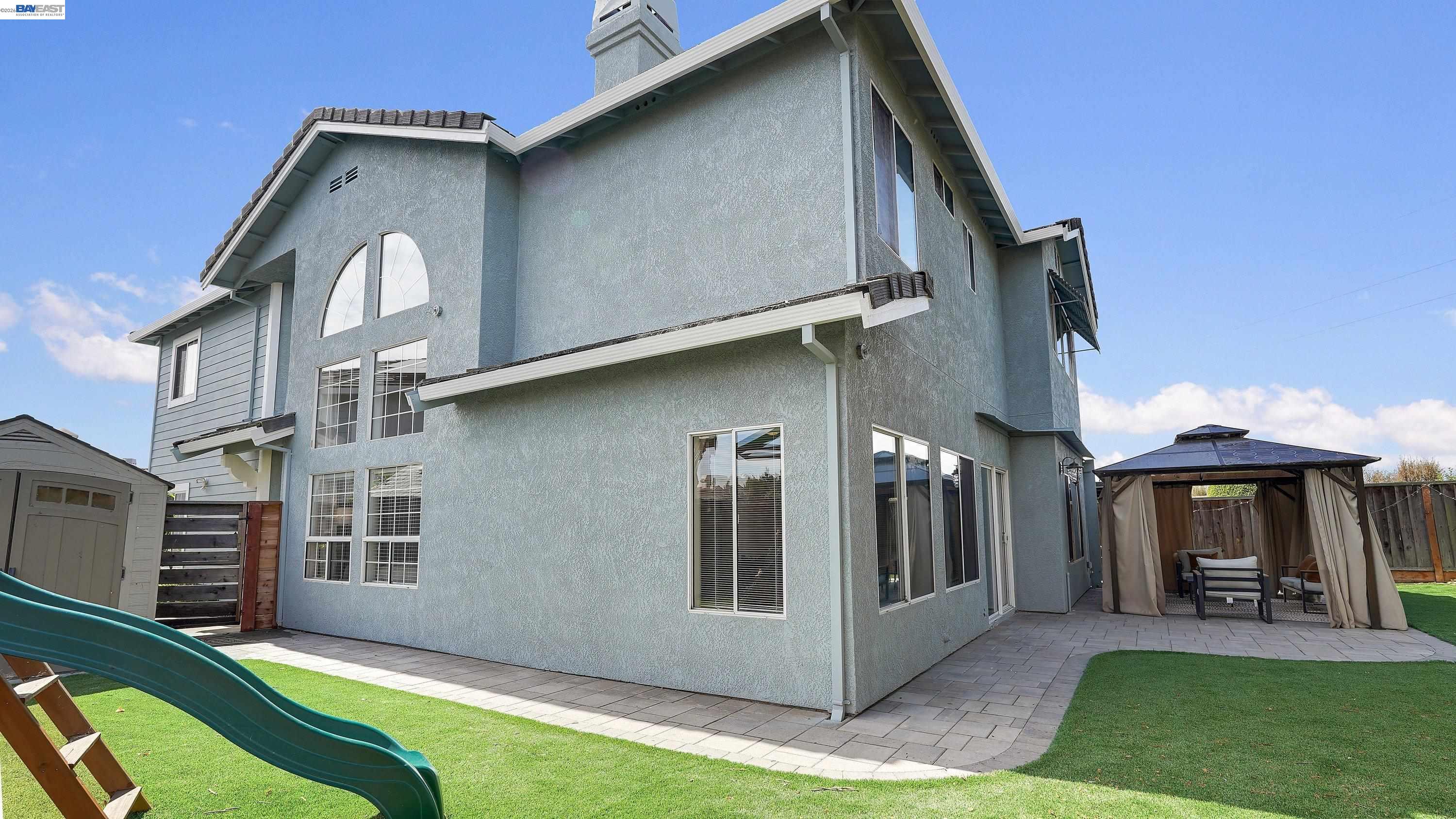 5197 Rose Way