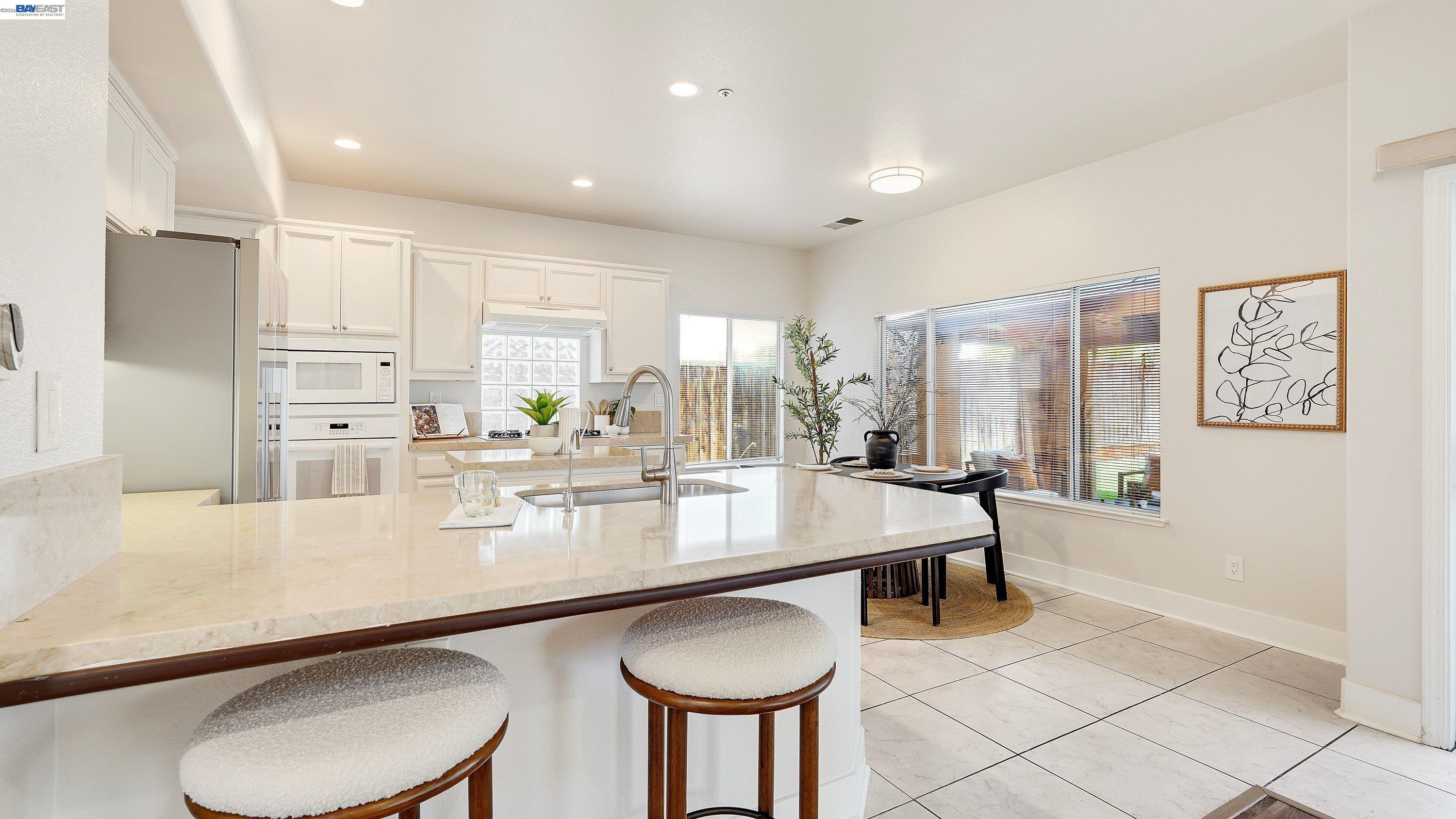 5197 Rose Way
