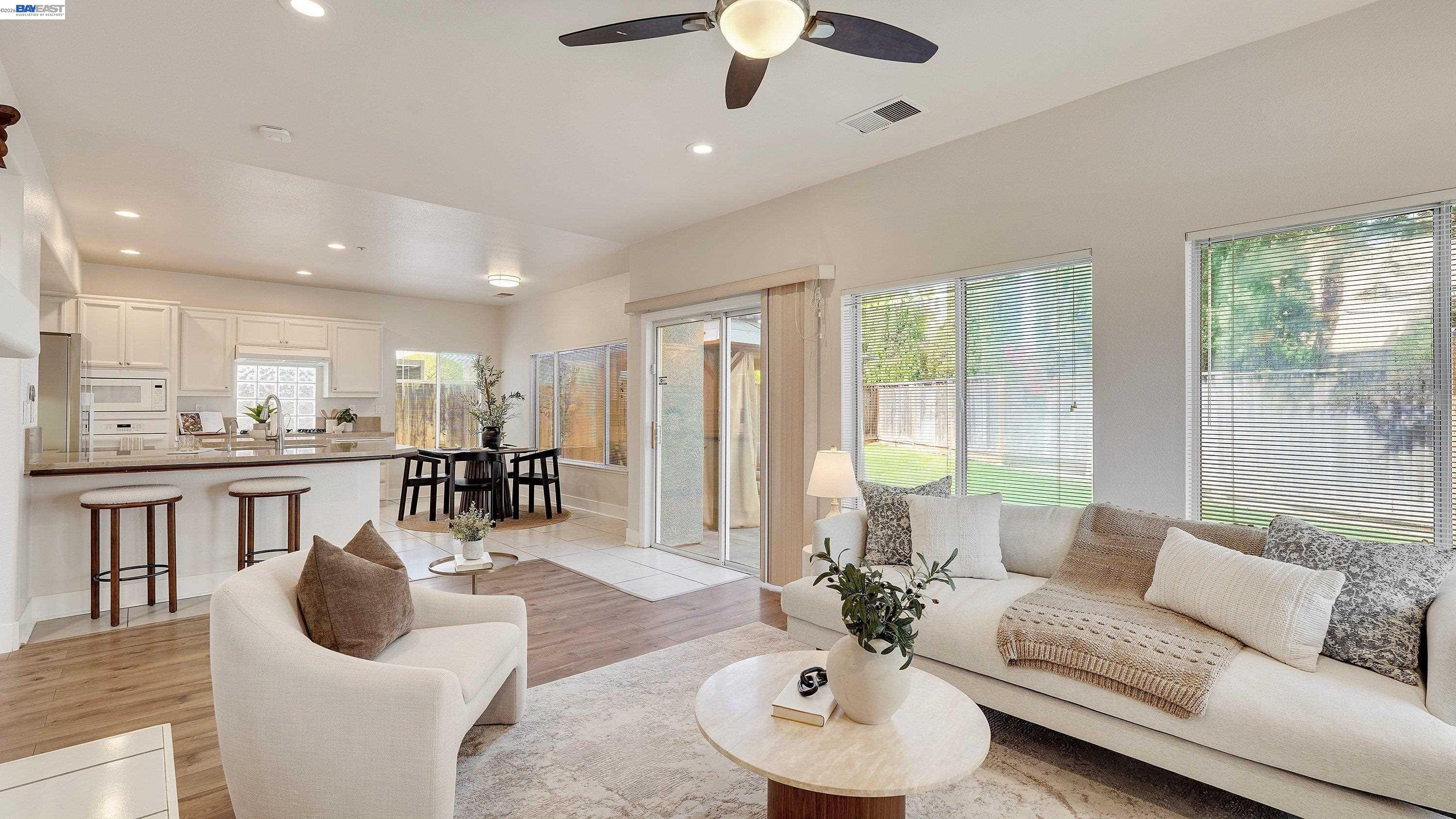 5197 Rose Way