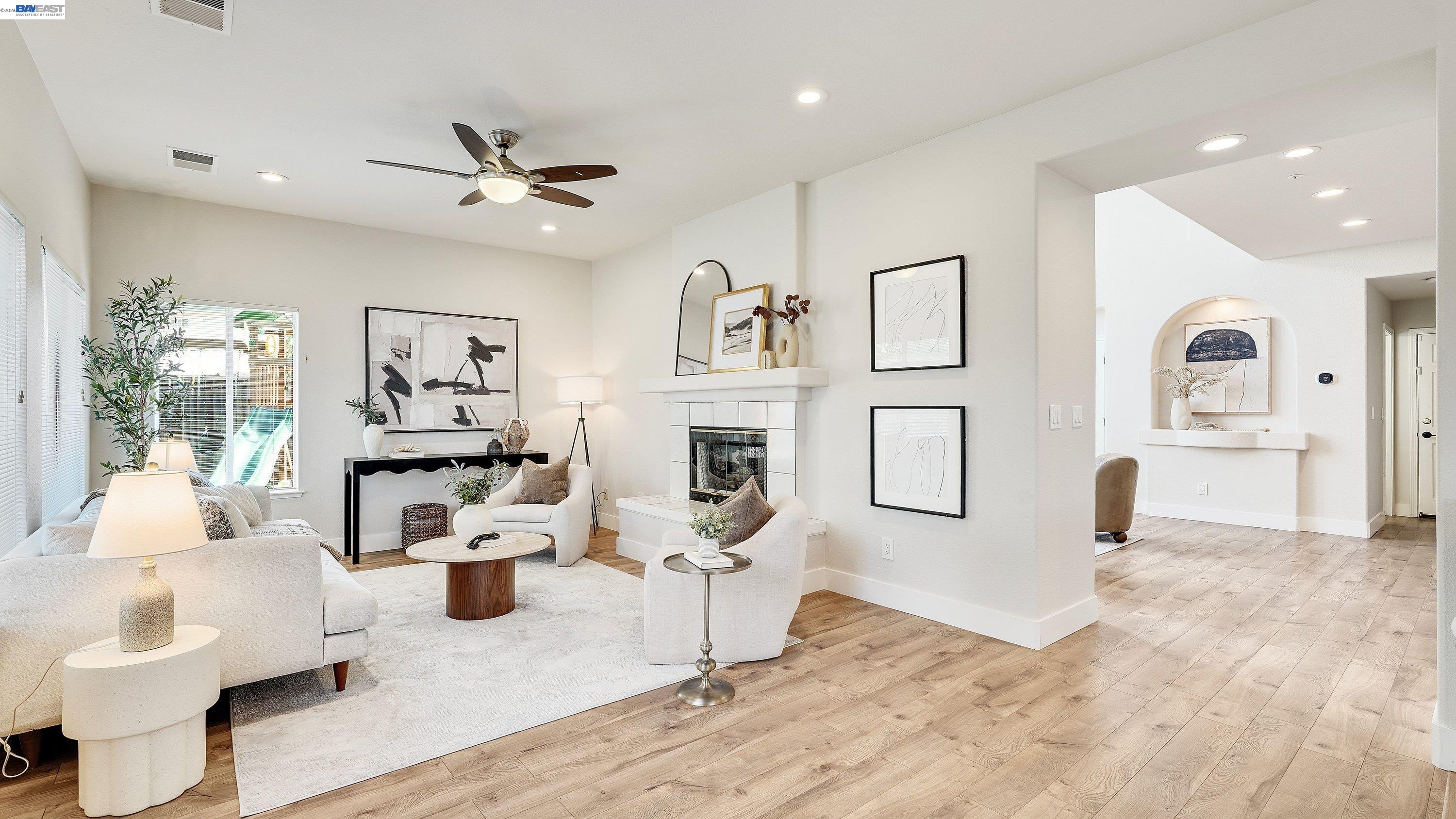 5197 Rose Way