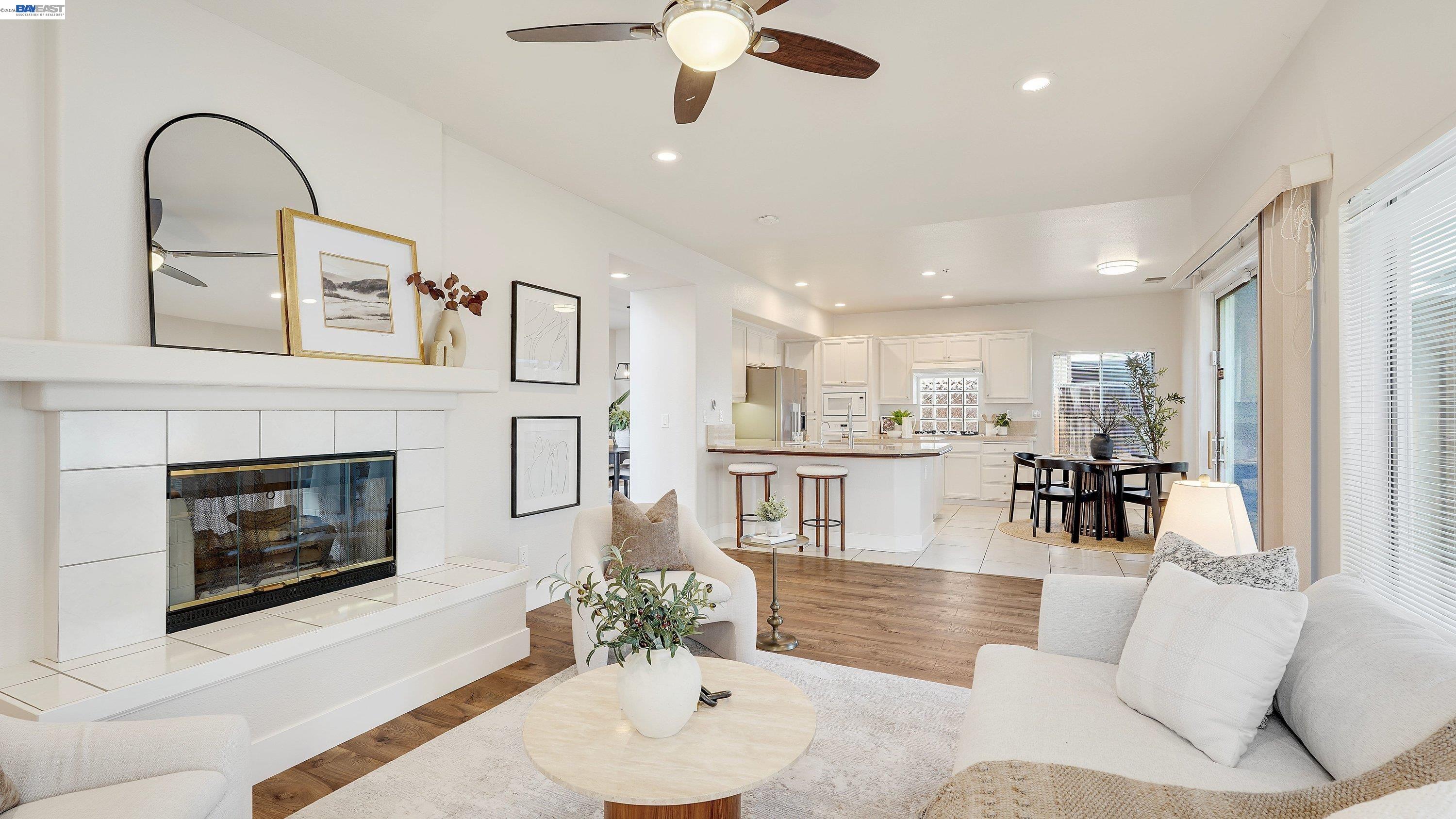 5197 Rose Way