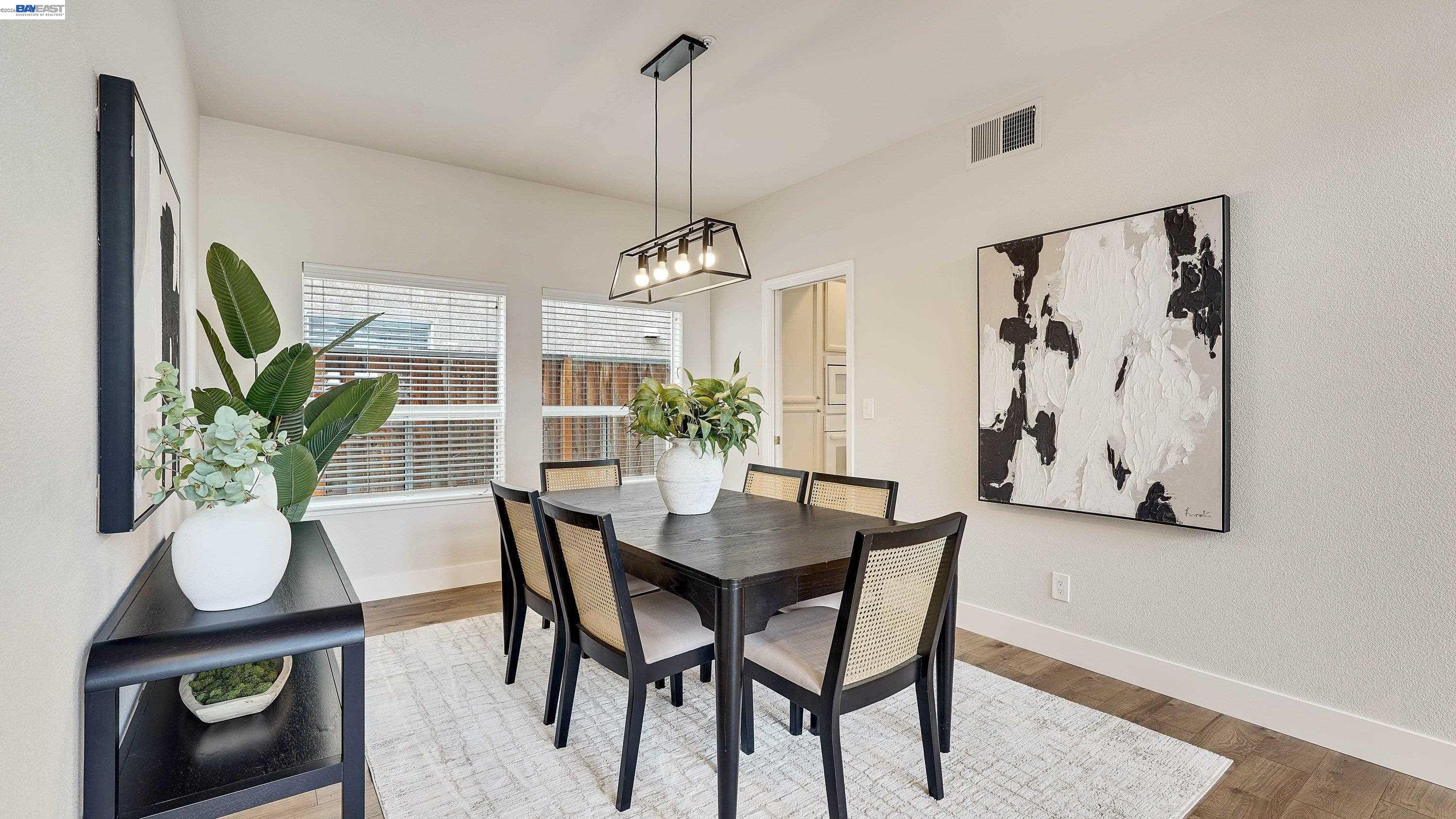 5197 Rose Way