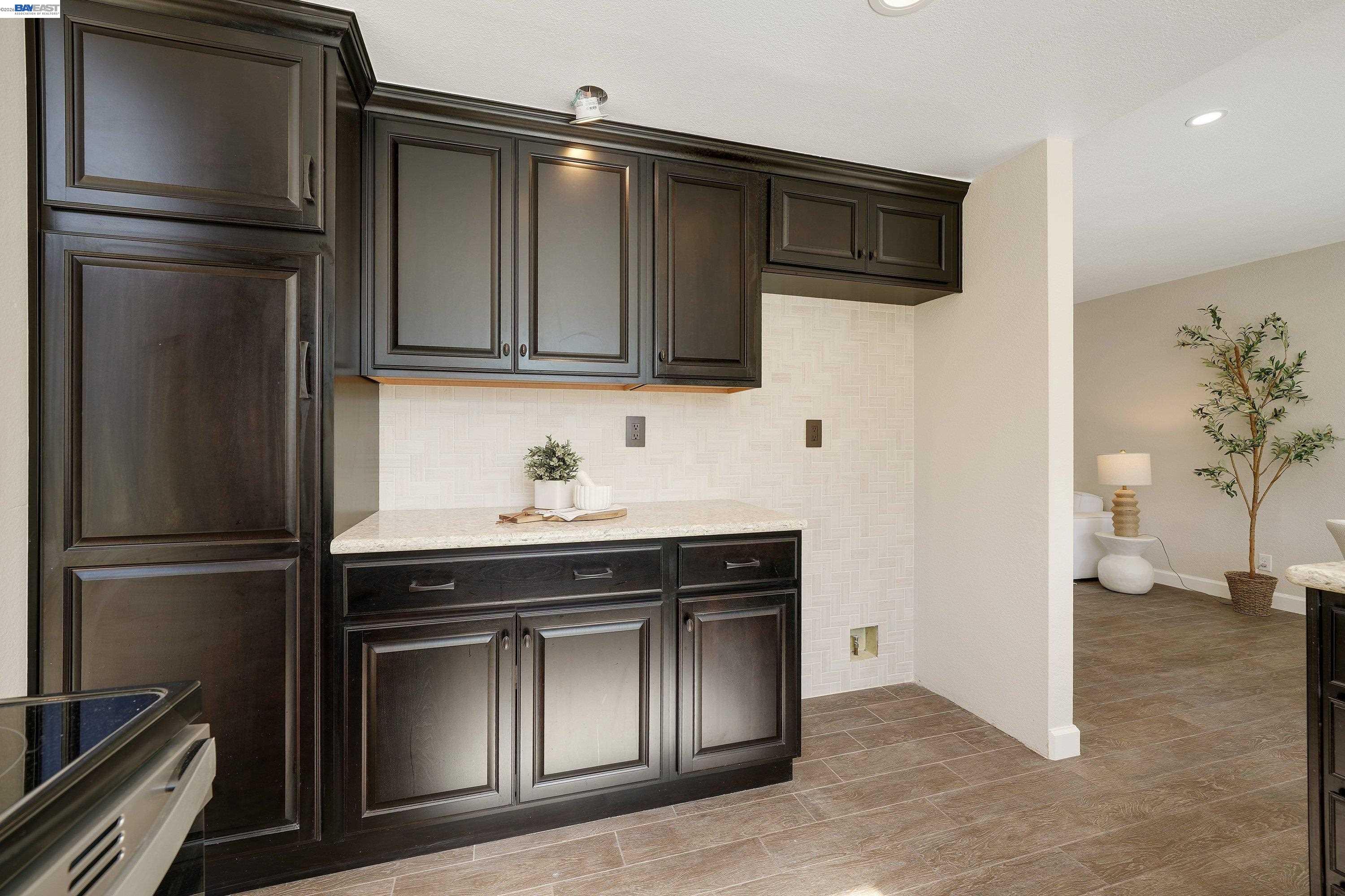 32808 Oakdale Ct