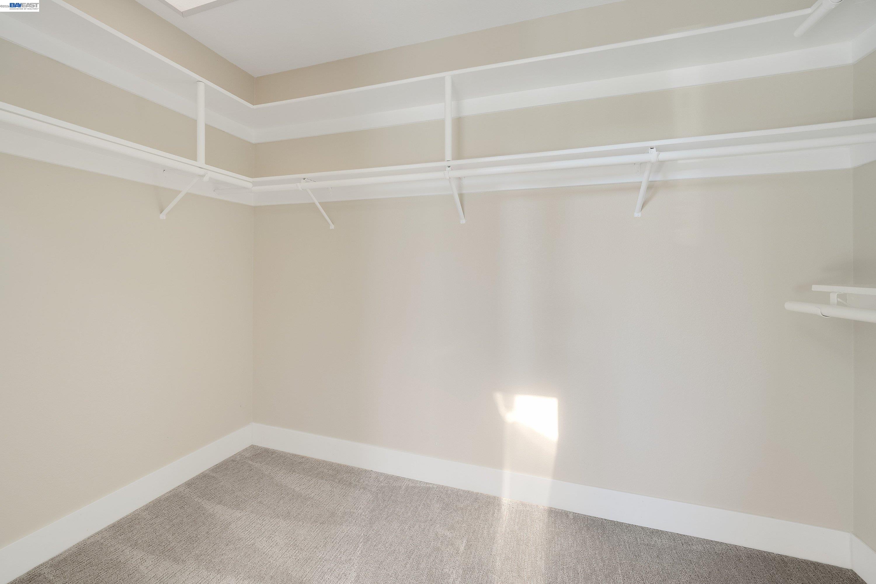 32808 Oakdale Ct