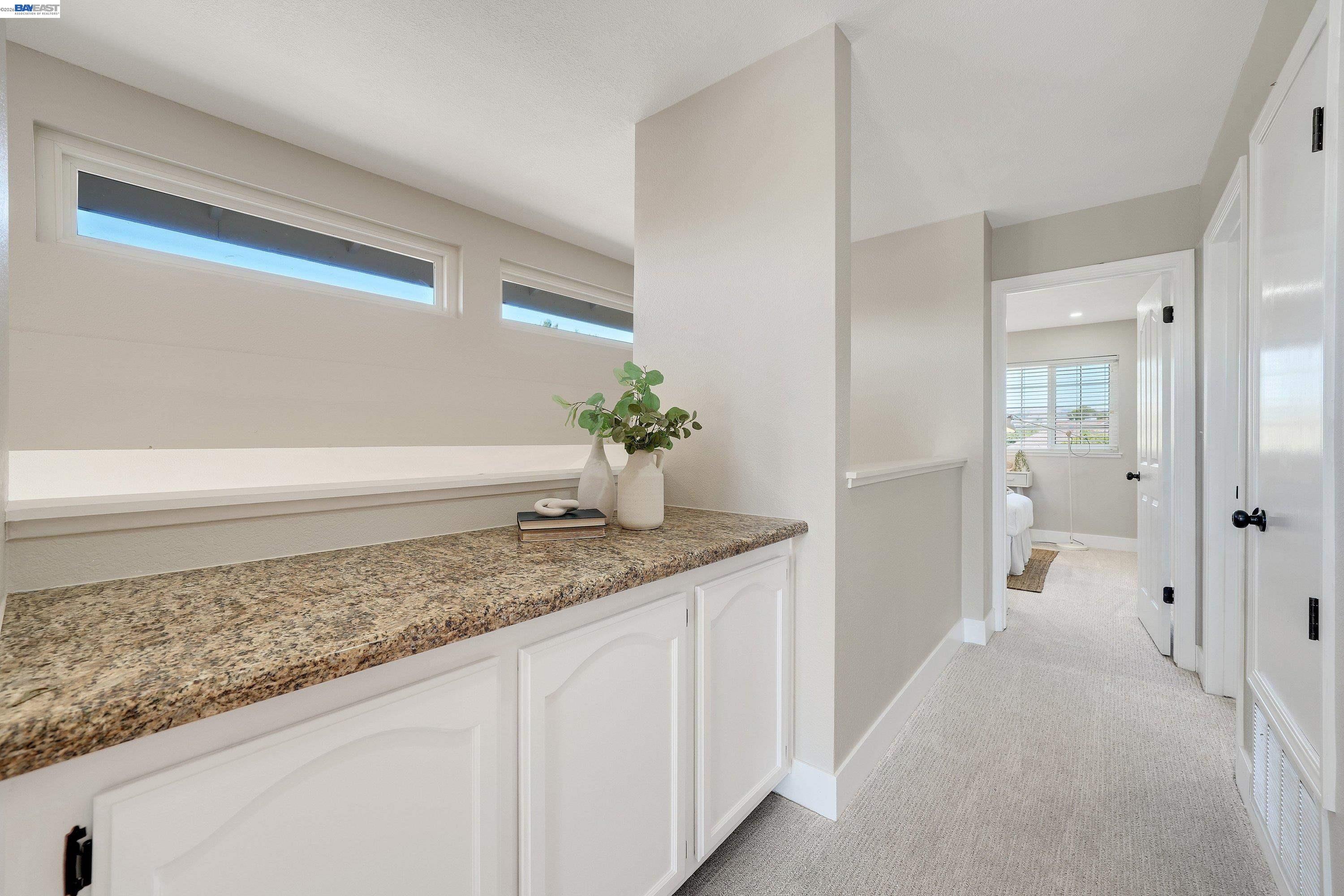 32808 Oakdale Ct