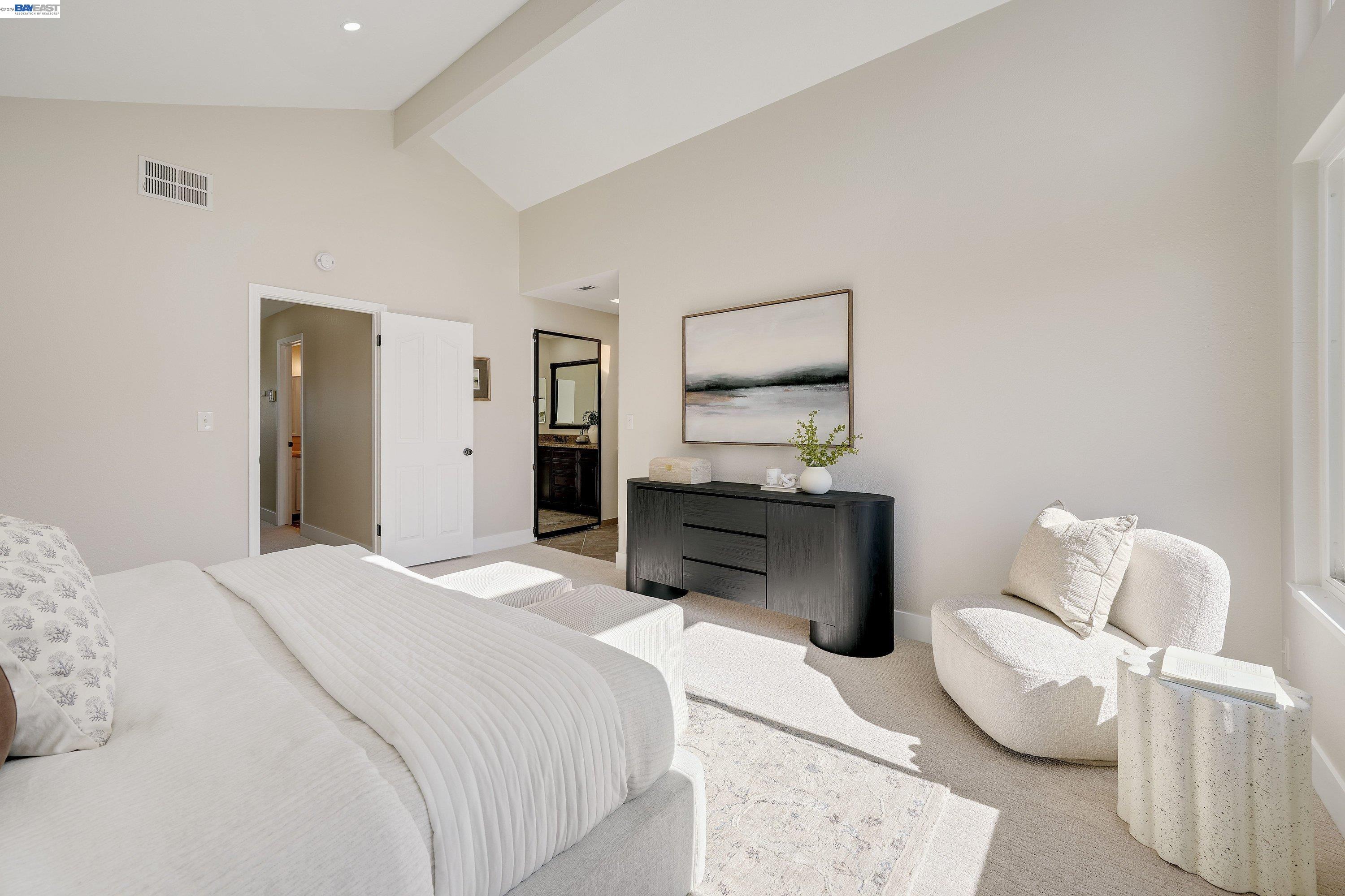 32808 Oakdale Ct
