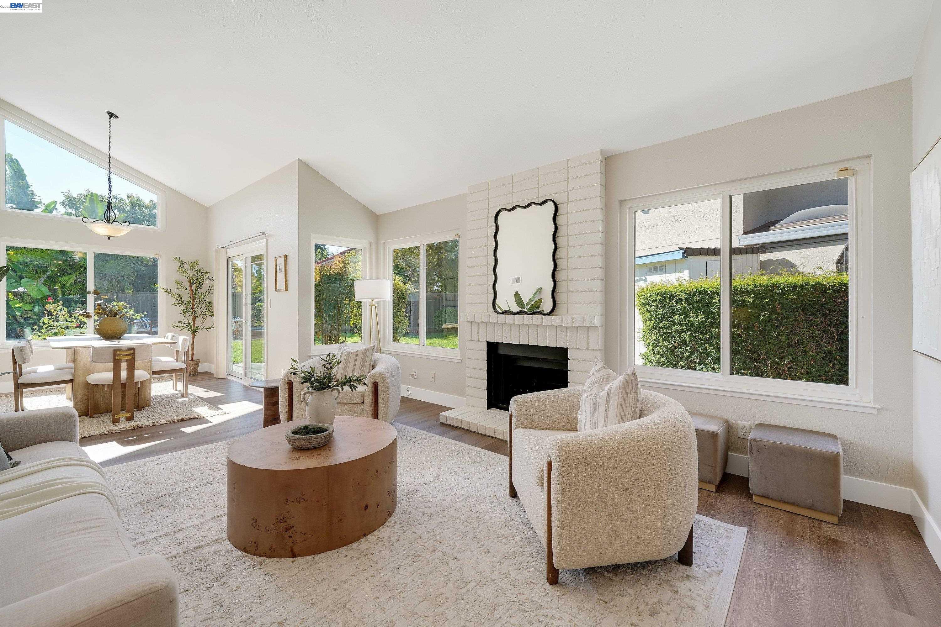 32808 Oakdale Ct