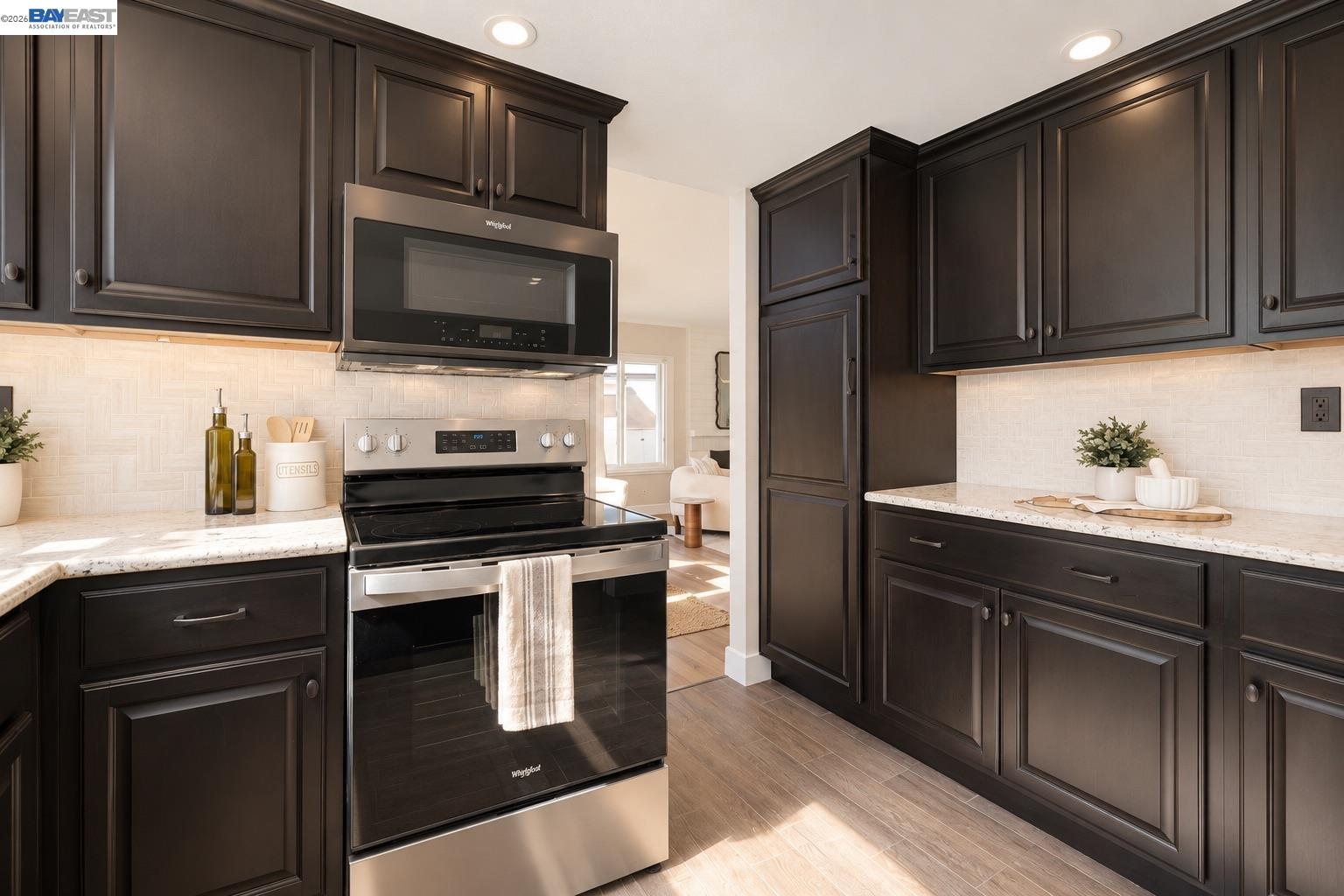 32808 Oakdale Ct