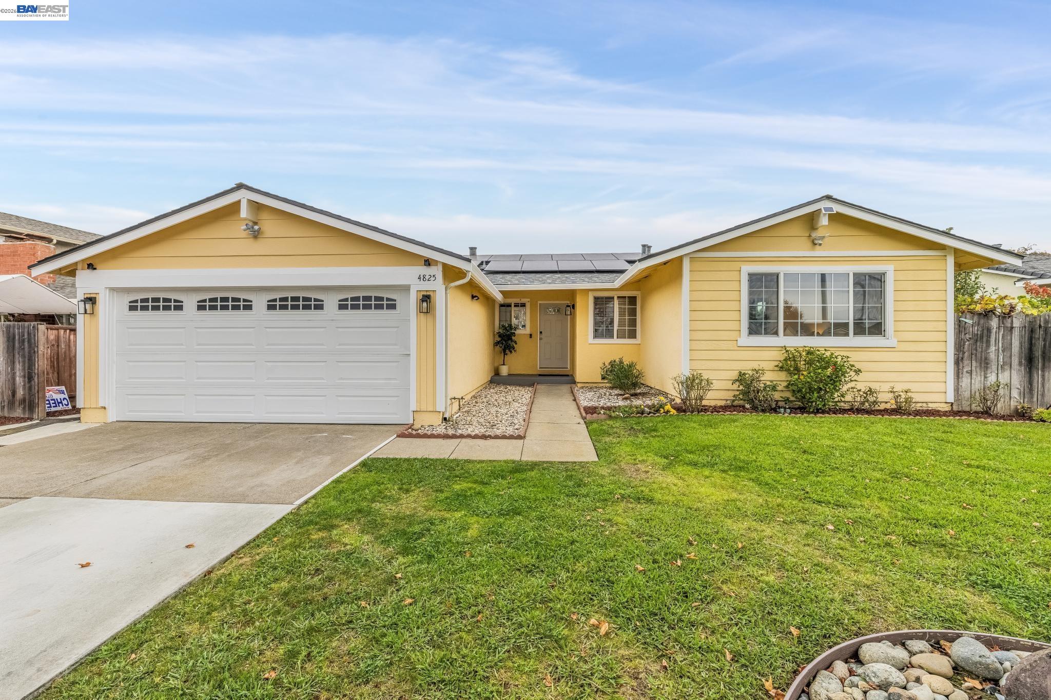 4825 Rose Way
