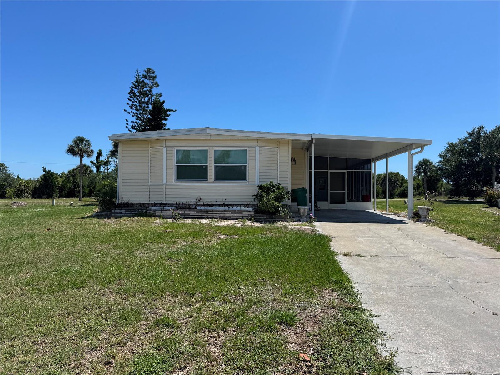 3312 BLUE JAY LN
