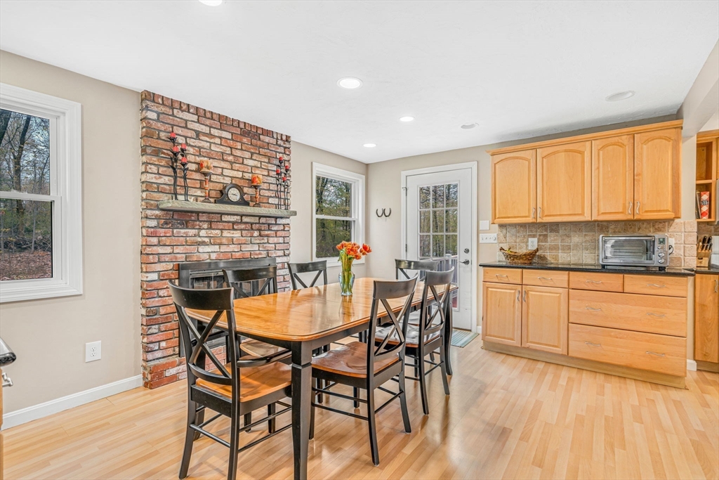 5 Susan Dr