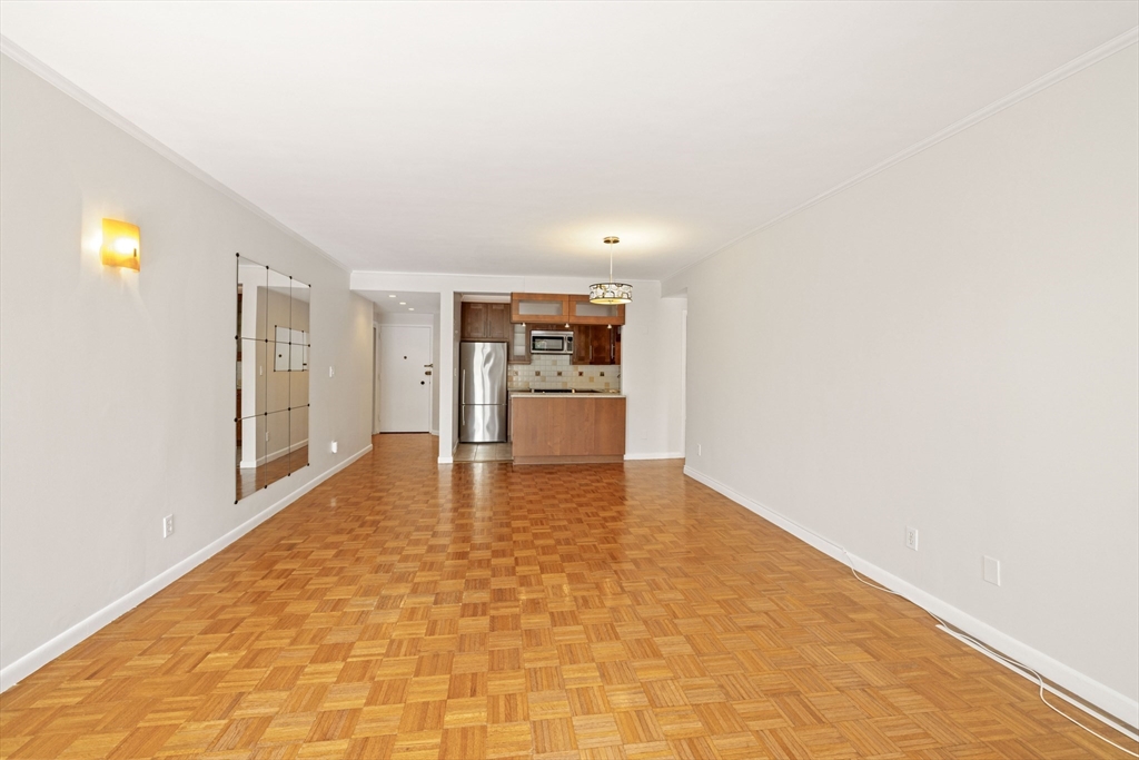 100 Marion Street # 27