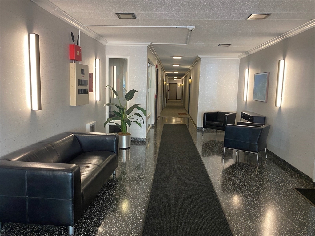 100 Marion Street # 27